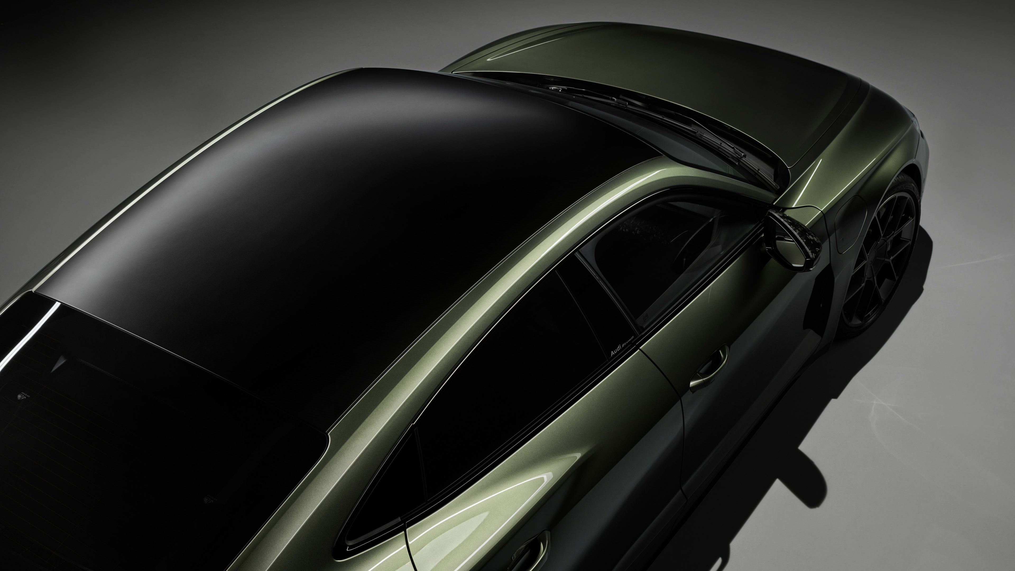 Detail, Colour: Bedford green metallic