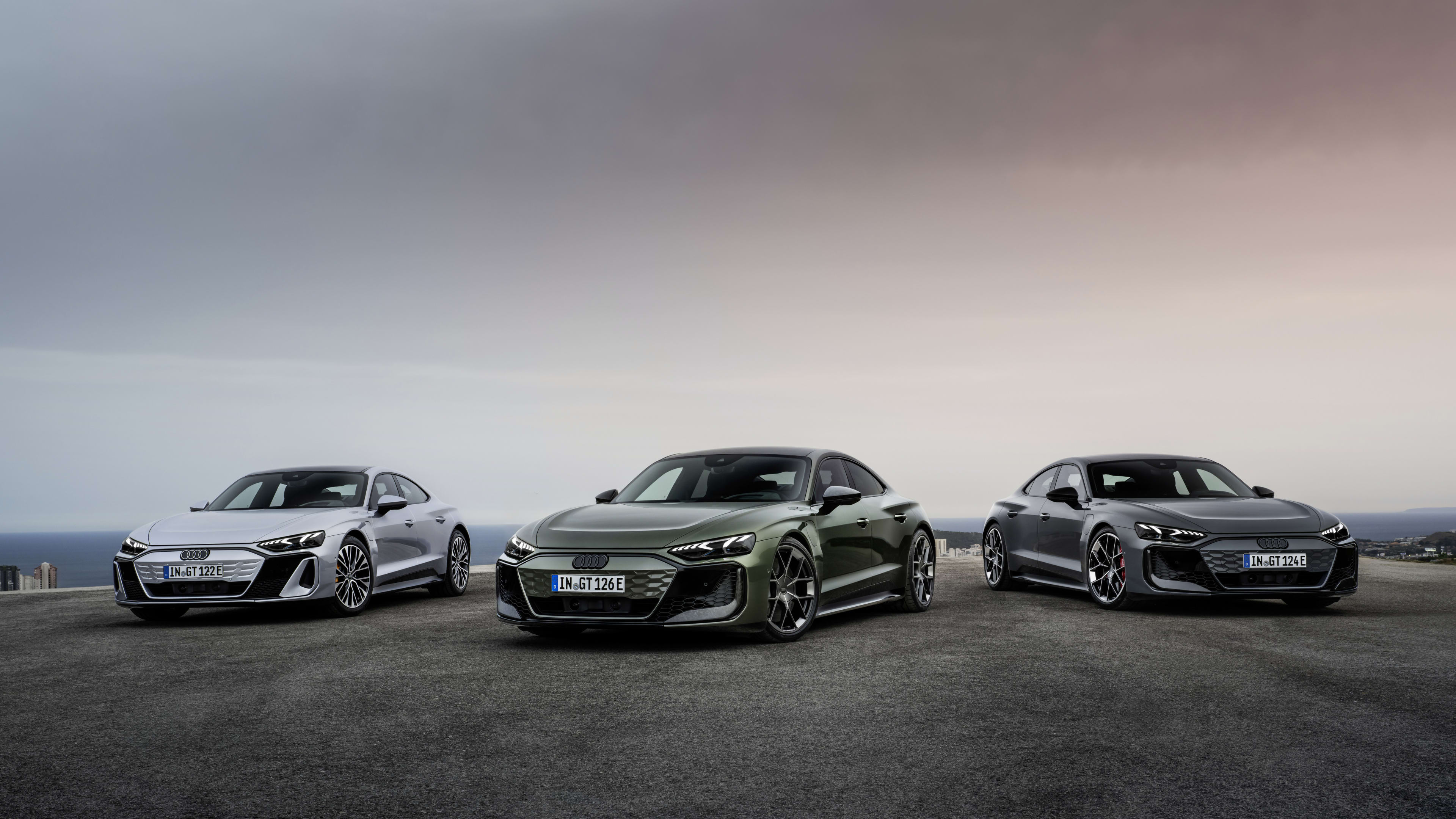 Static photo, Audi S e-tron GT, Colour: Florett silver metallic; Audi RS e-tron GT, Colour: Nimbus gray perl effect; Audi RS e-tron GT performance, Colour: Bedford green metallic
