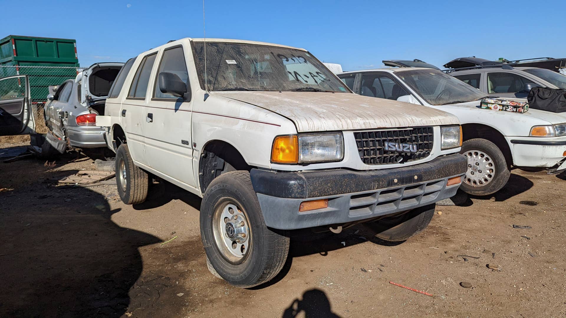 Junkyard Gem: 1994 Isuzu Rodeo 4WD - Autoblog