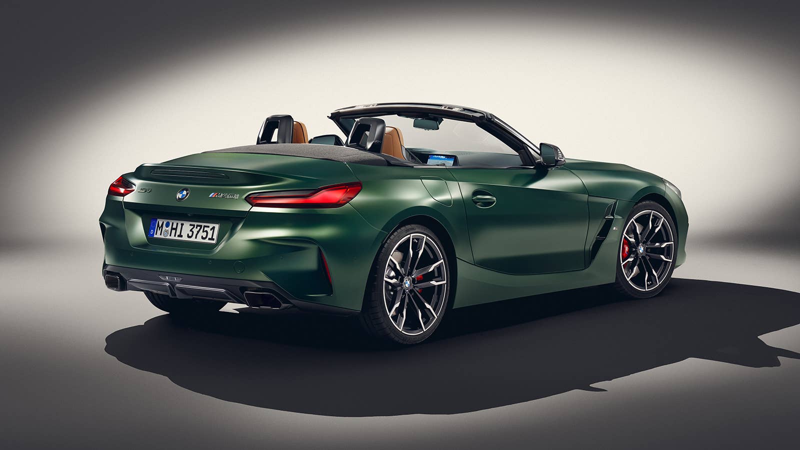 2025 BMW Z4 M40i with a manual: Here are the details on features and ...