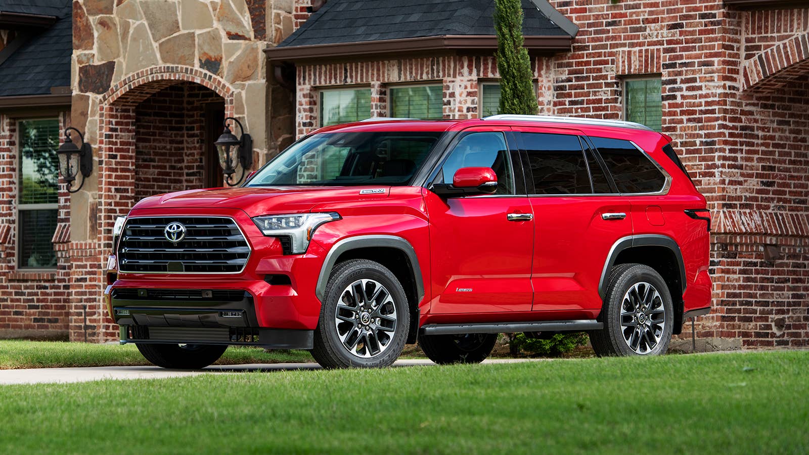 2024 Toyota Sequoia Review: Big and powerful, but very compromised ...