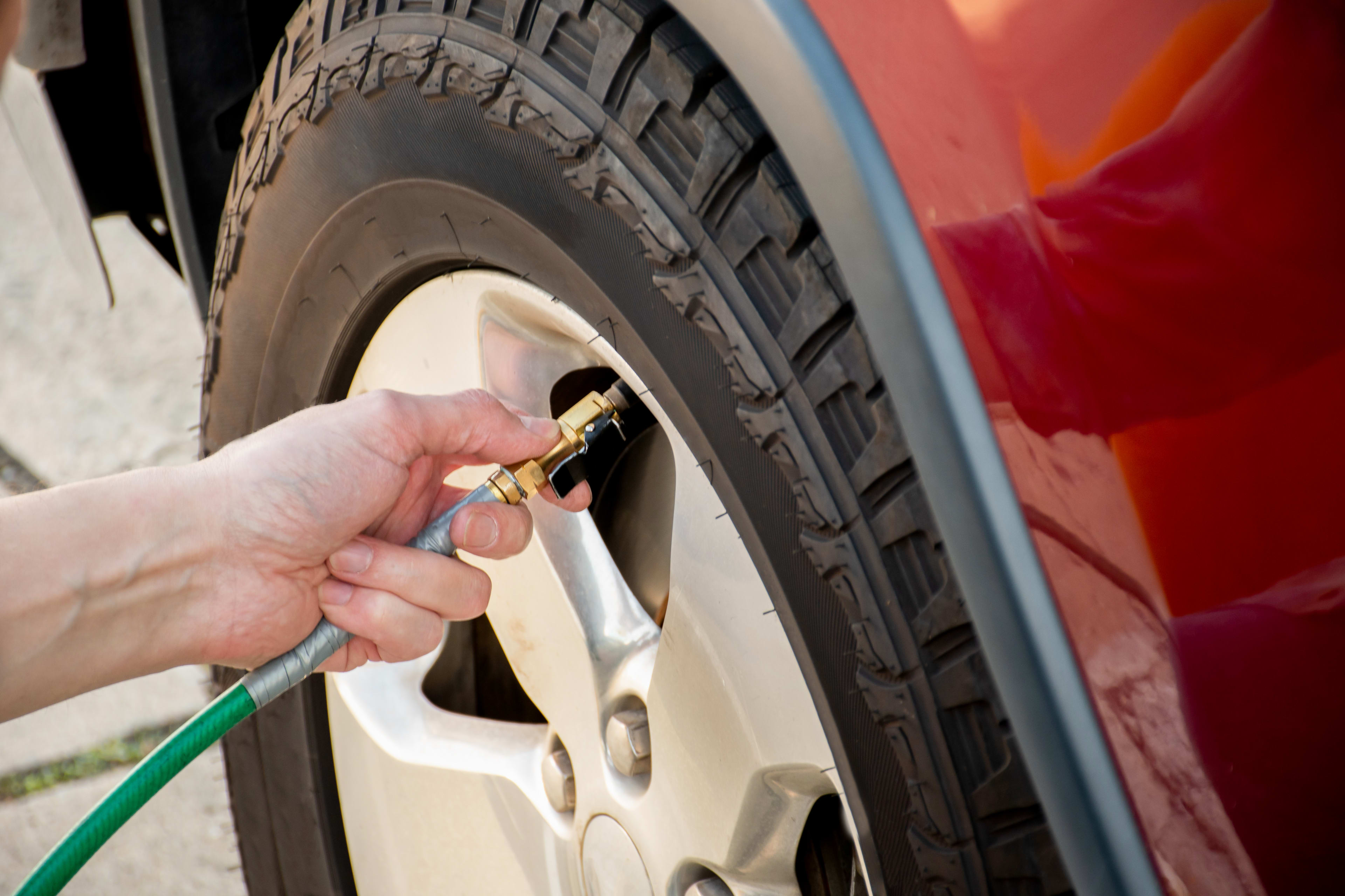 Tire pressure gauge