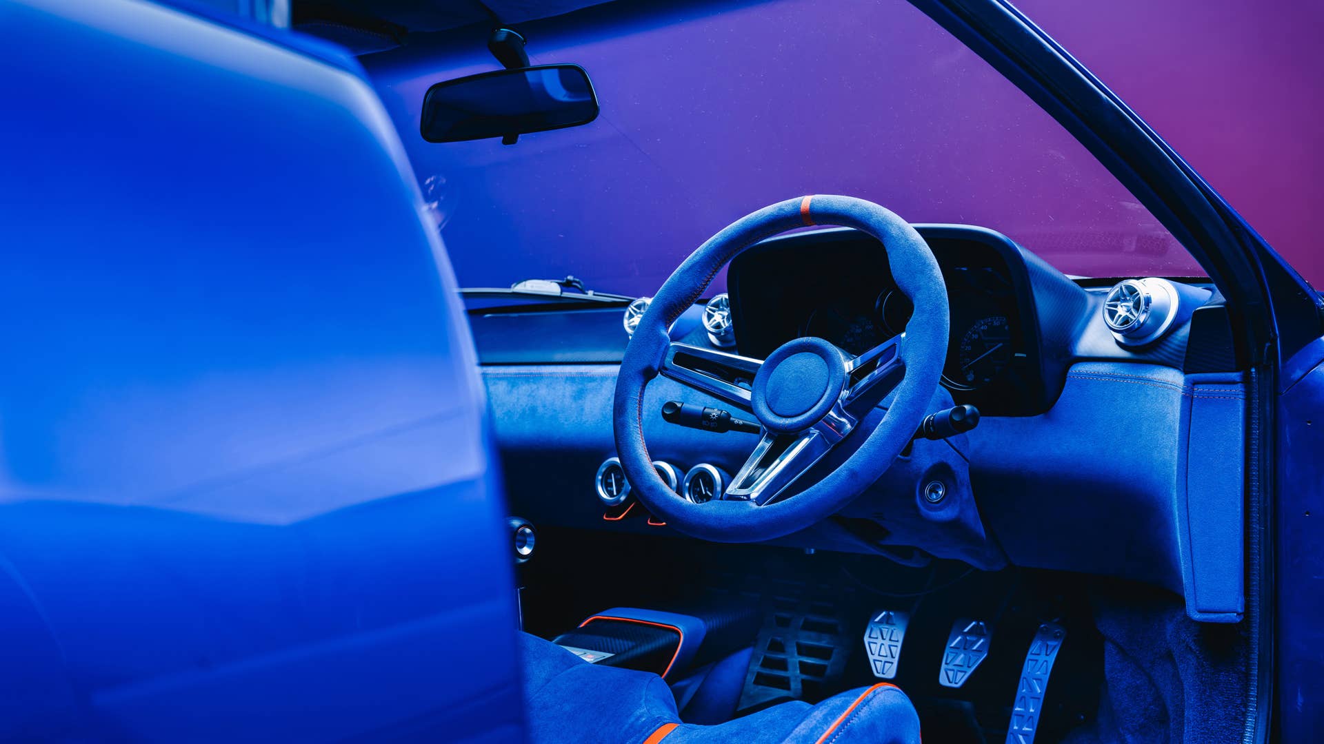 ferrari-355-by-evoluto-fixes-the-icon-s-flaws-to-create-peak-analog