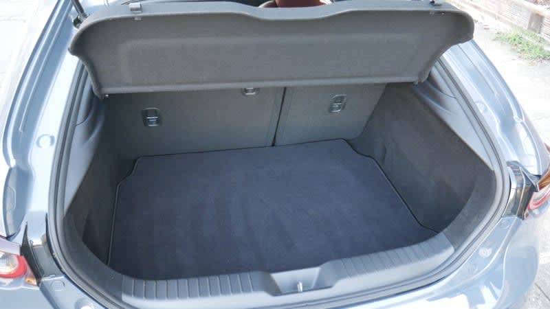 Luggage Area Kit | MAZDA MAZDA3 SEDAN 2020 Luggage Area Kit | MAZDA MAZDA3 SEDAN 2020