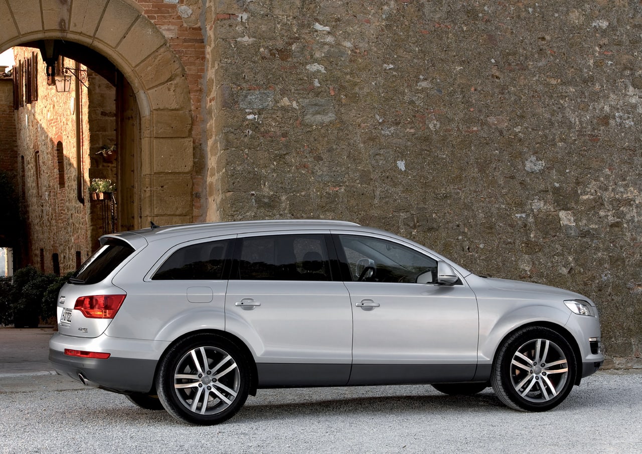 Price \u0026 History 2007 Audi Q7 Premium 3.6l Dohc 24-valve Fsi vin:  WA1BY94LX7D066966 | AutoHelperBot, image size:1280x905