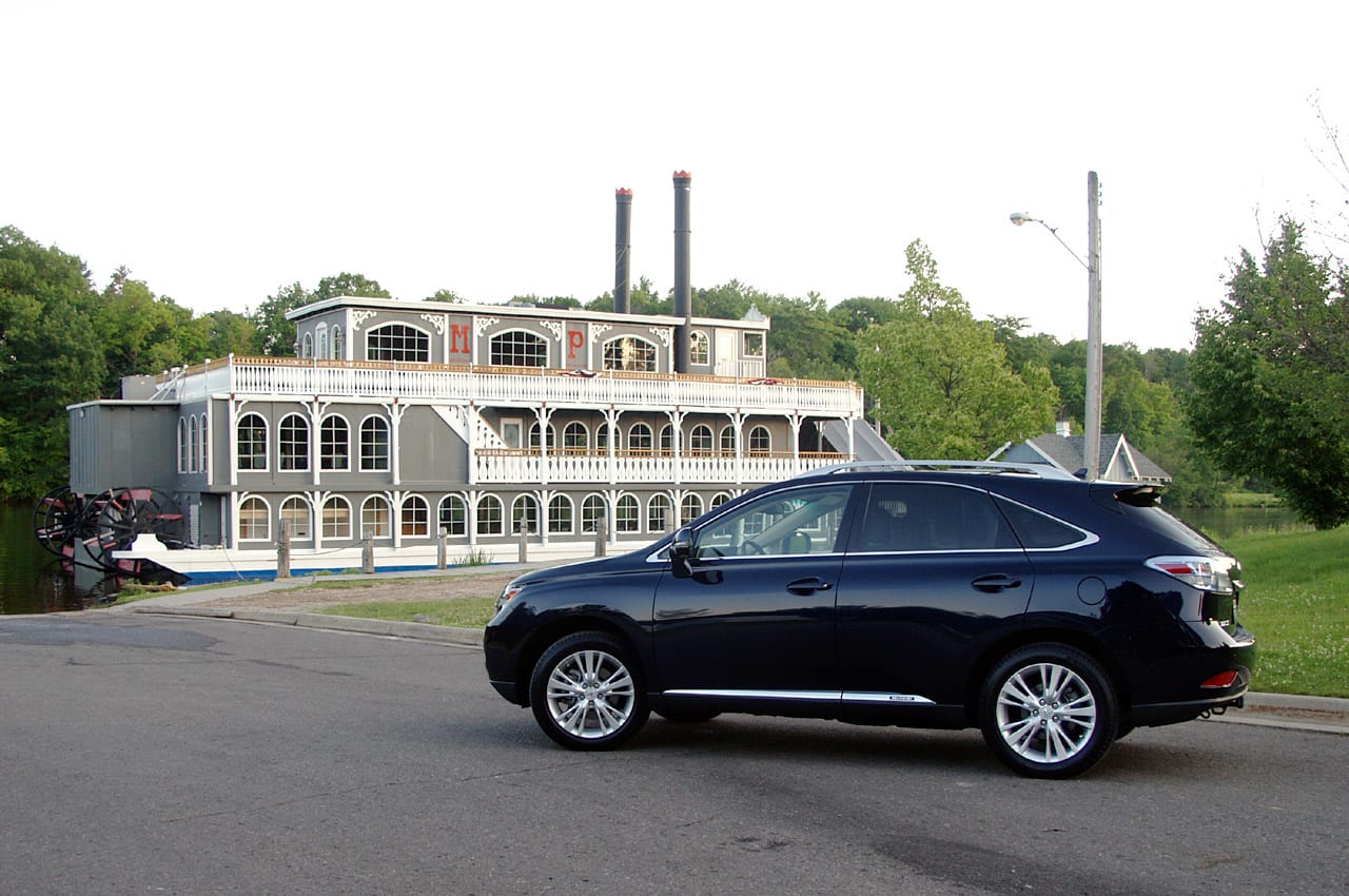 Review: 2010 Lexus RX450h is the pinnacle of autonomous fuel Review: 2010 Lexus RX450h is the pinnacle of autonomous fuel