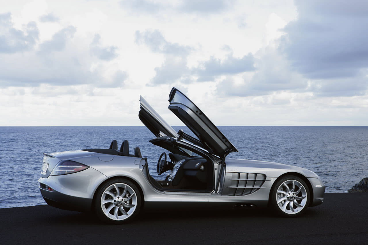 メルセデス ベンツ　VISION SLR Roadster 1/18 未開封 メルセデス ベンツ VISION SLR Roadster 1/18 未開封 - メルカリ