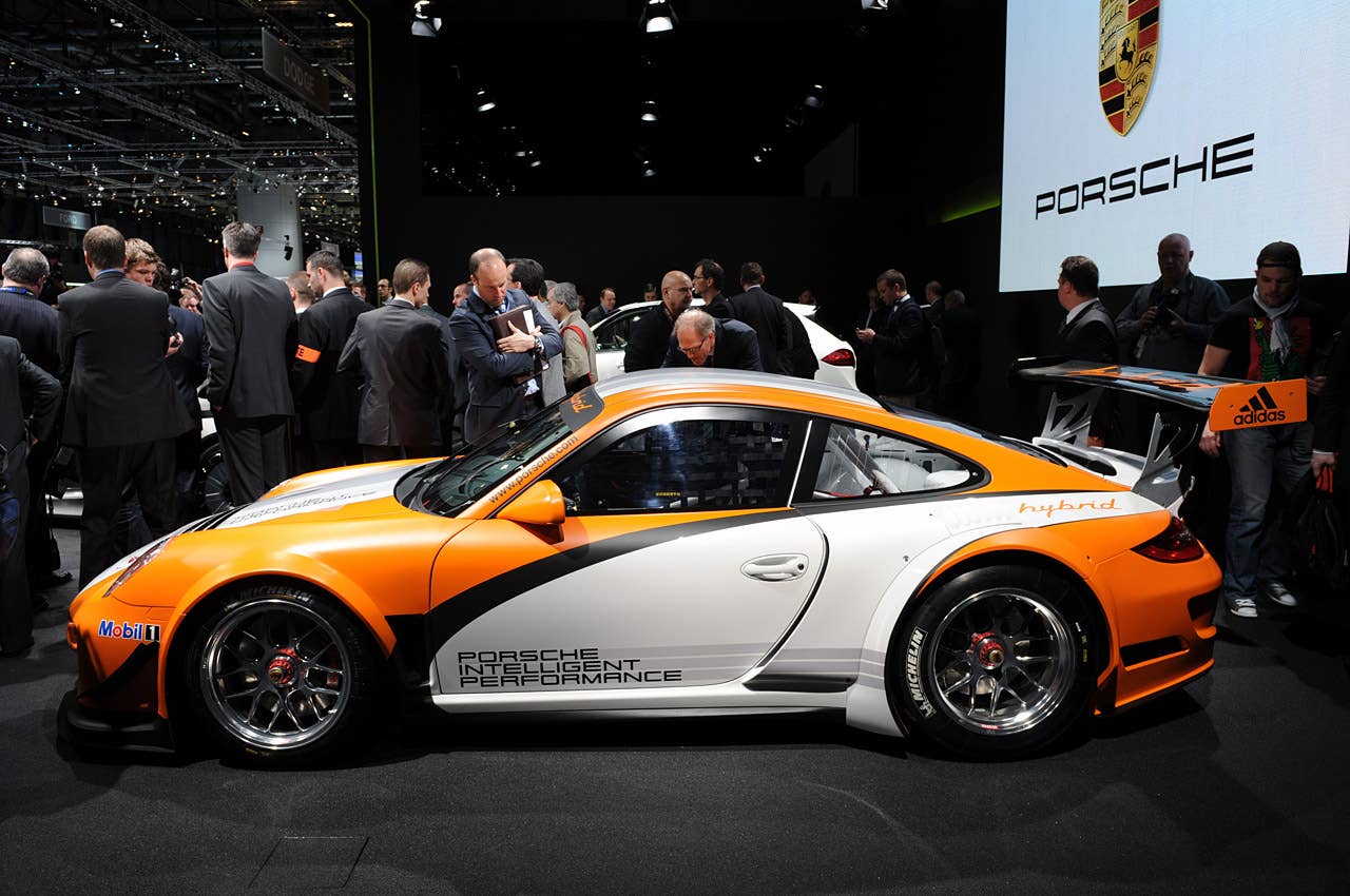 Geneva 2010: Porsche 911 GT3 R Hybrid is not to be overlooked