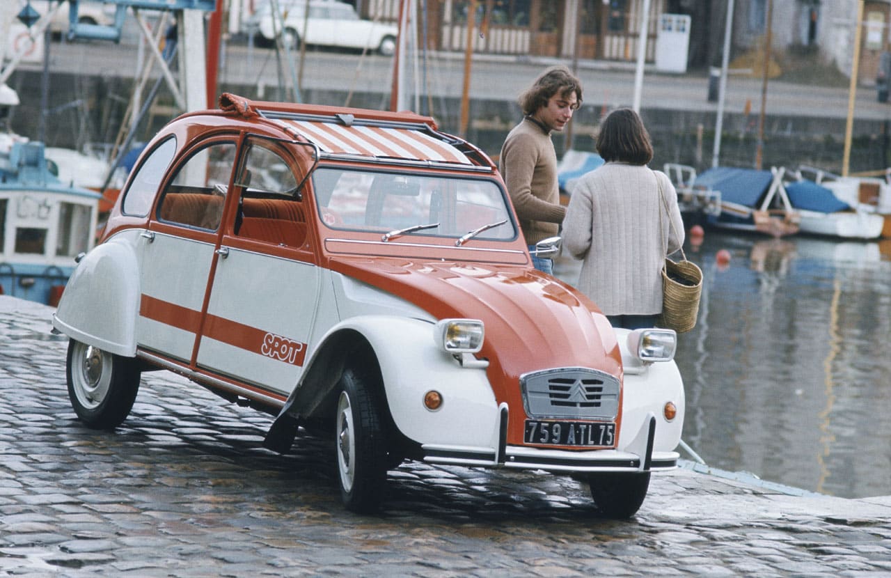 VITTESSE CITROEN 2CV 1957 シトロエン パリ 消防車 VITTESSE CITROEN 2CV 1957 シトロエン パリ 消防車