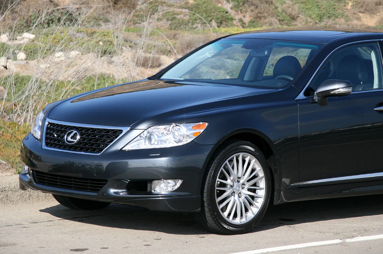 First Drive: 2010 Lexus LS460 Sport Package is F-ing with