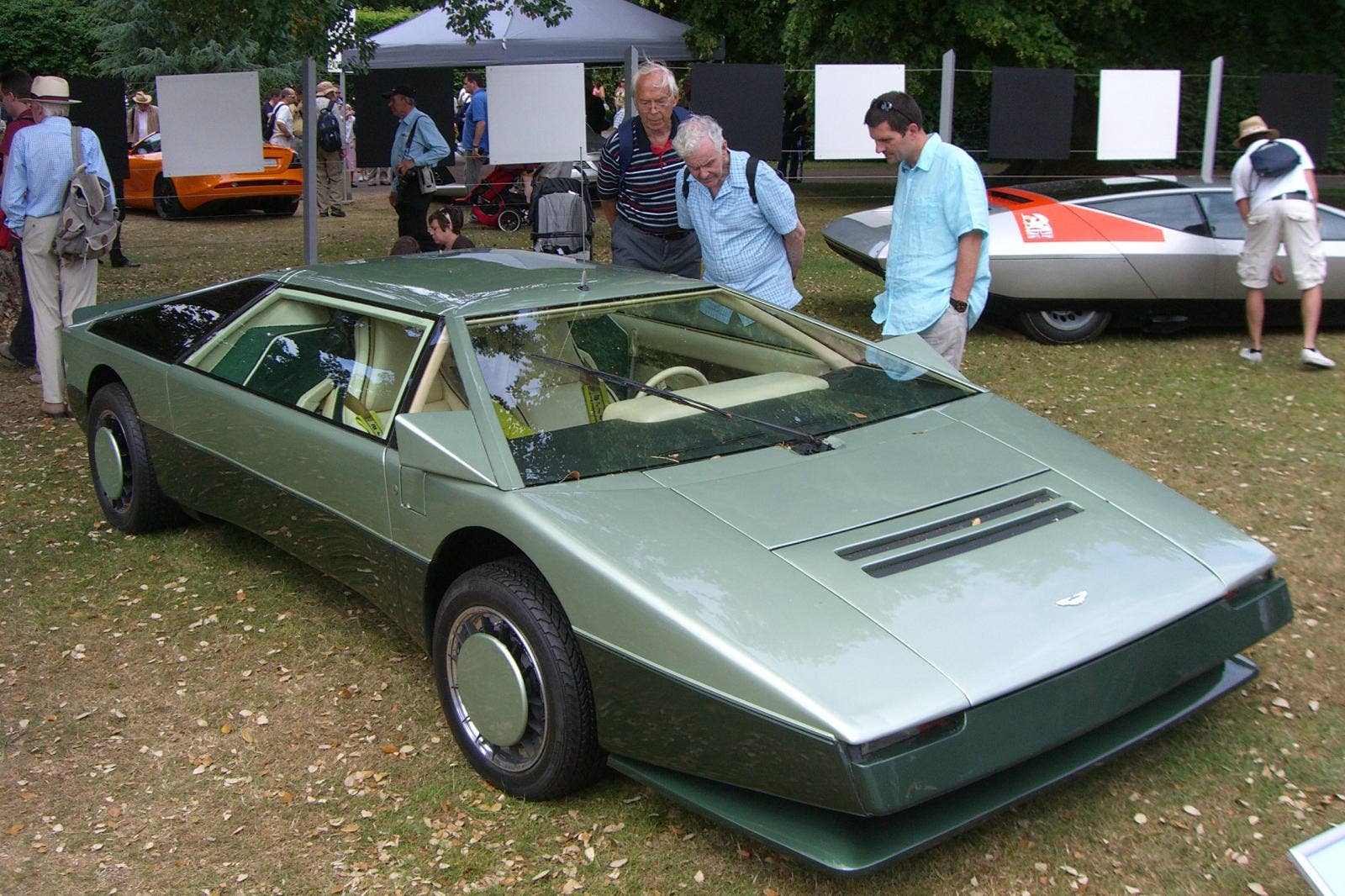 1979-aston-martin-bulldog-hits-200-mph-as-promised-44-years-later