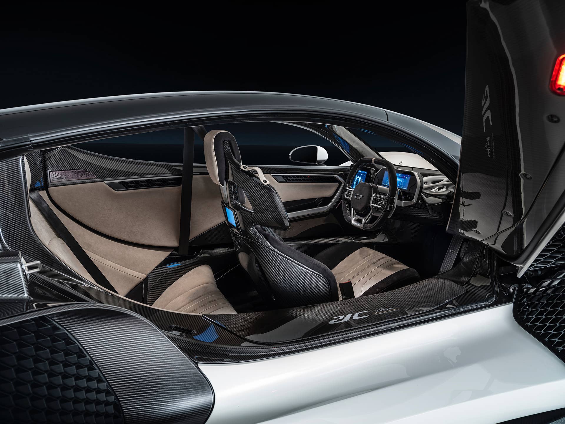 Czinger releases full specs on 21C hybrid hypercar - Autoblog