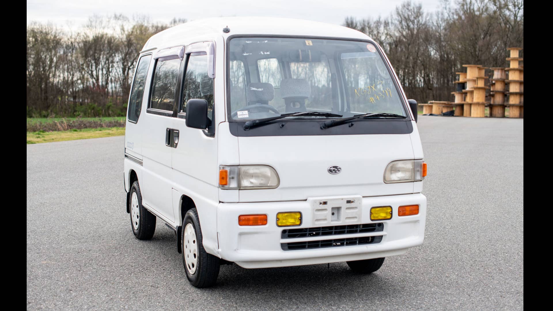 Let's all take a moment to smile at this tiny Subaru van - Autoblog