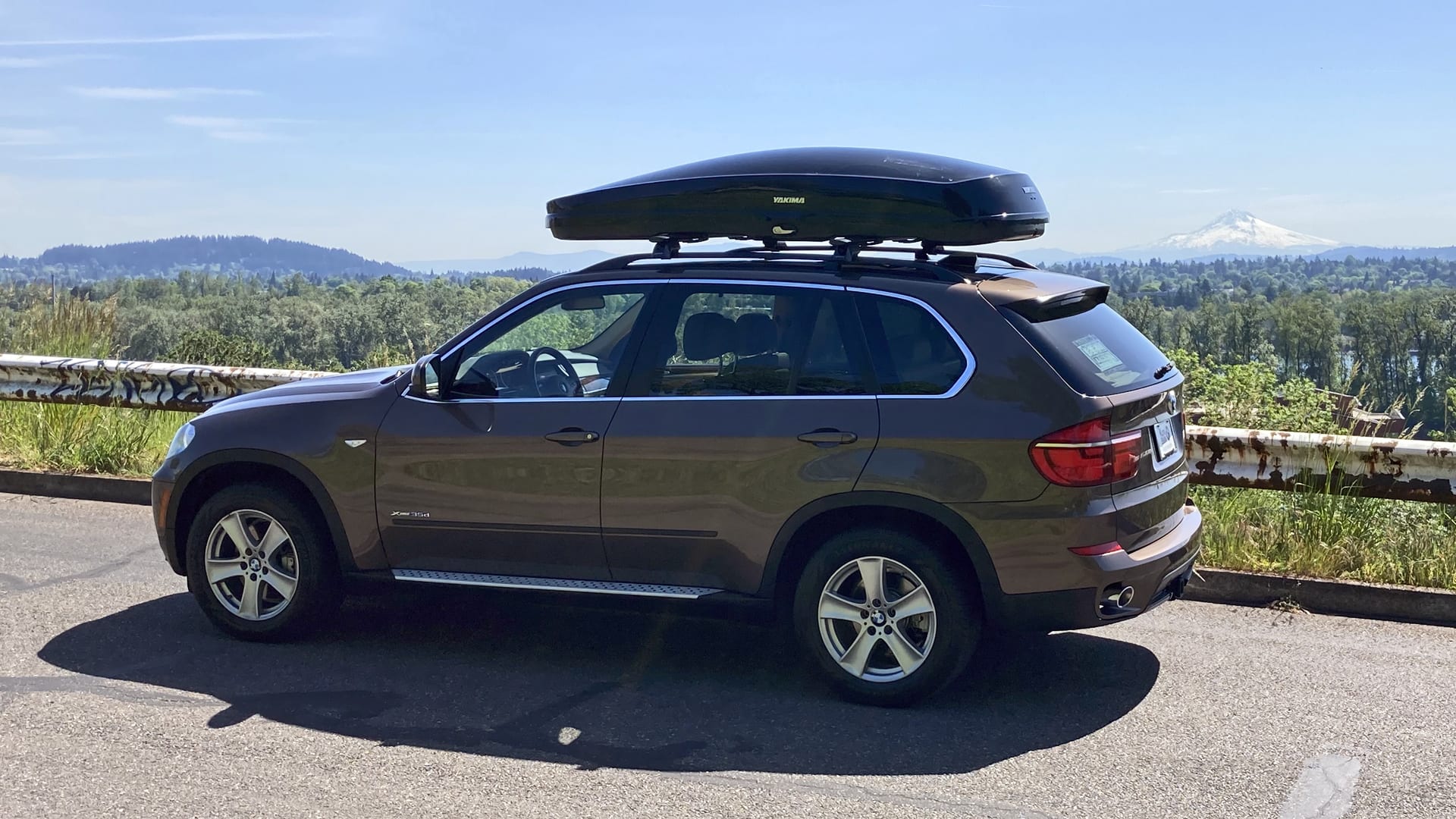 Yakima Grand Tour 18 Review | Glossy, pretty, squashy - Autoblog