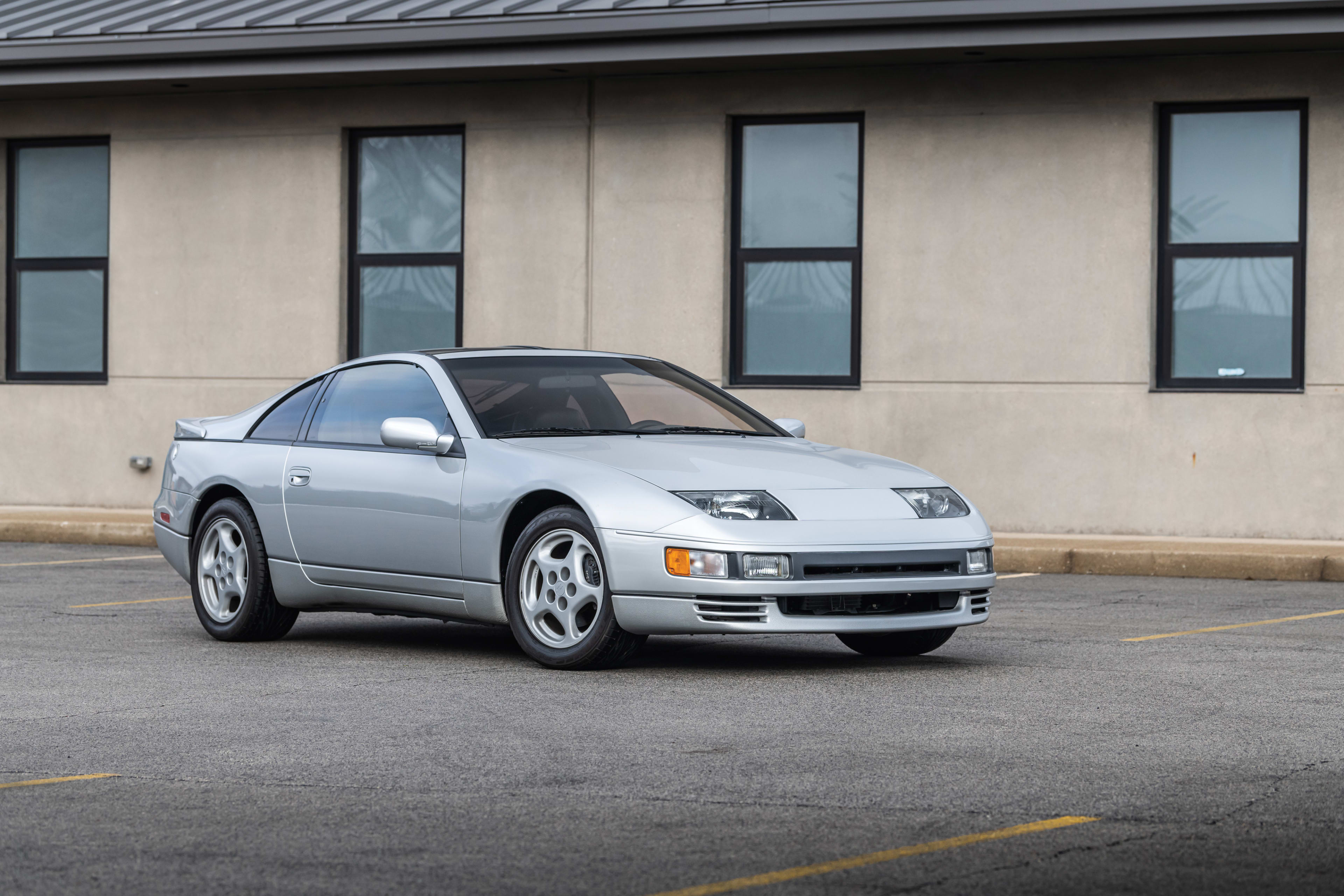 This nearly new 1990 Nissan 300ZX Twin-Turbo is going up for