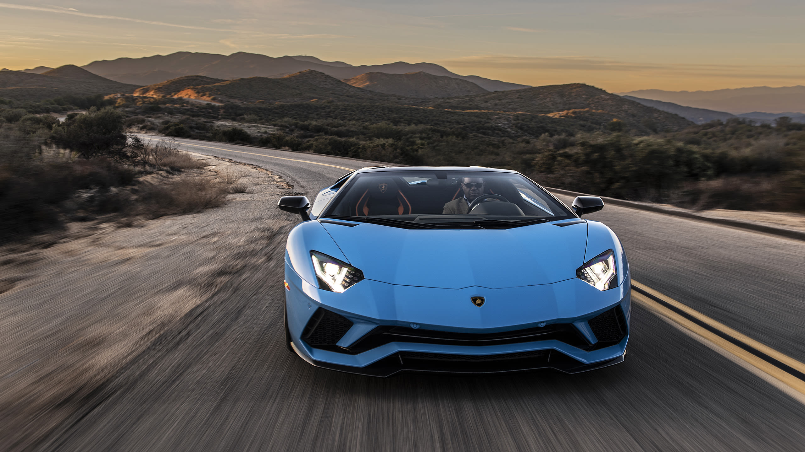 2020 Lamborghini Aventador S Review | One last go in the ring
