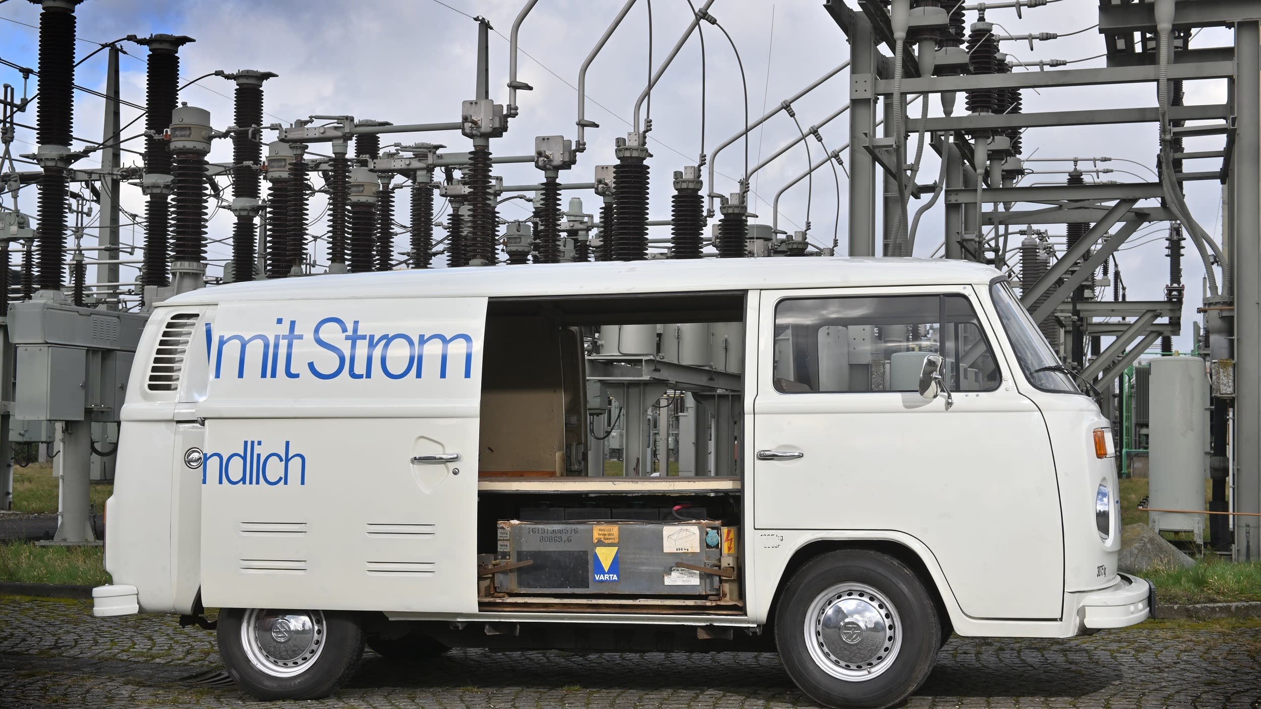 VW T2 전기 운송 : id. 1972 년 버즈