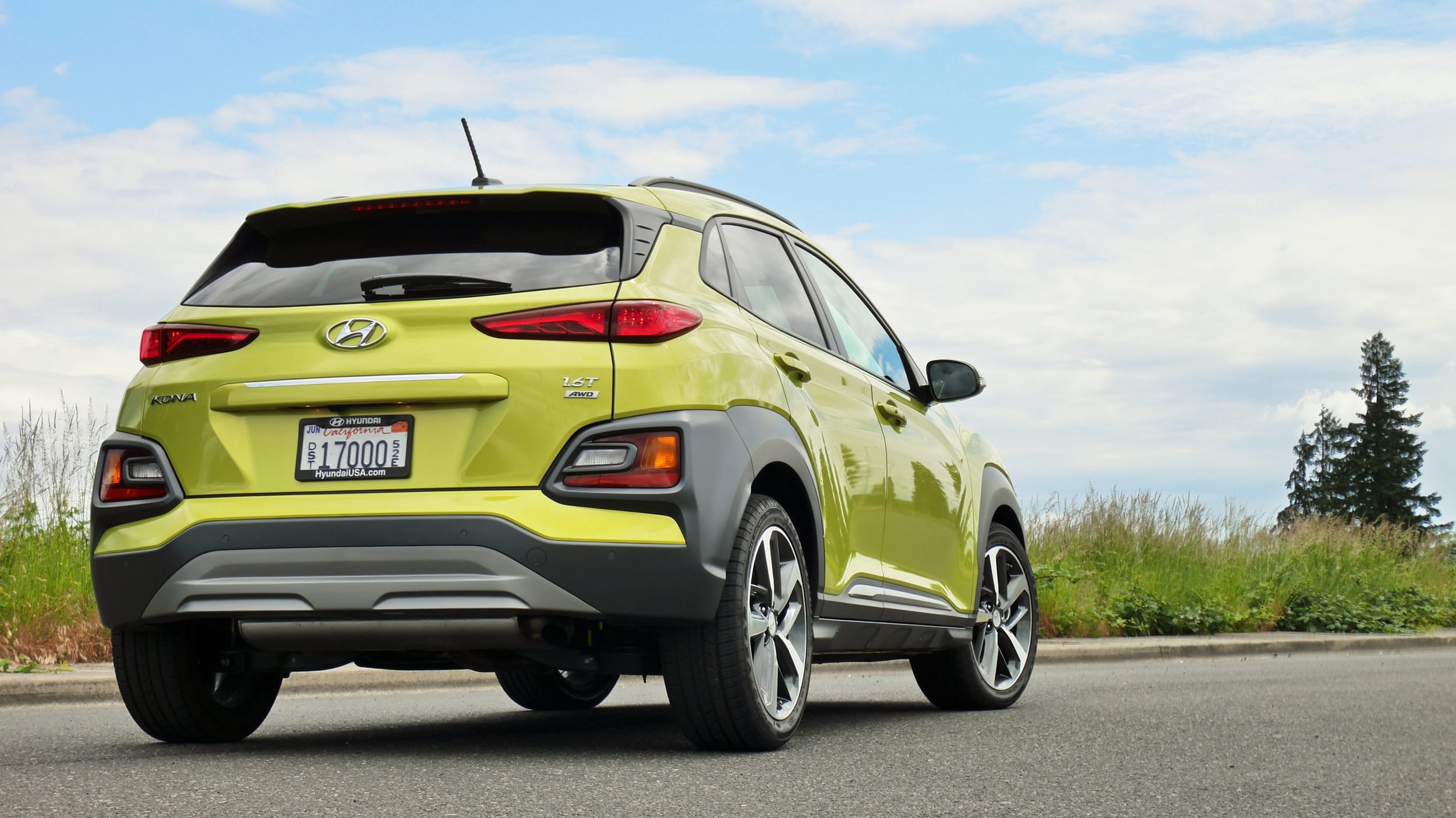 2019 Hyundai Kona Review and Buying Guide | Equal parts fun and funky ...