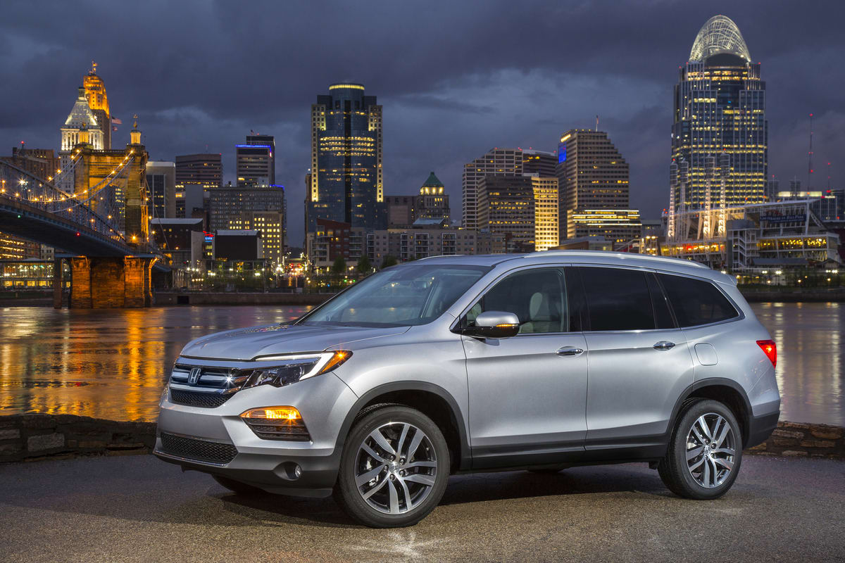 Honda Pilot Engine Failure Probe: 1.4 Million Vehicles at Risk! 2 2018 Honda Pilot Elite
