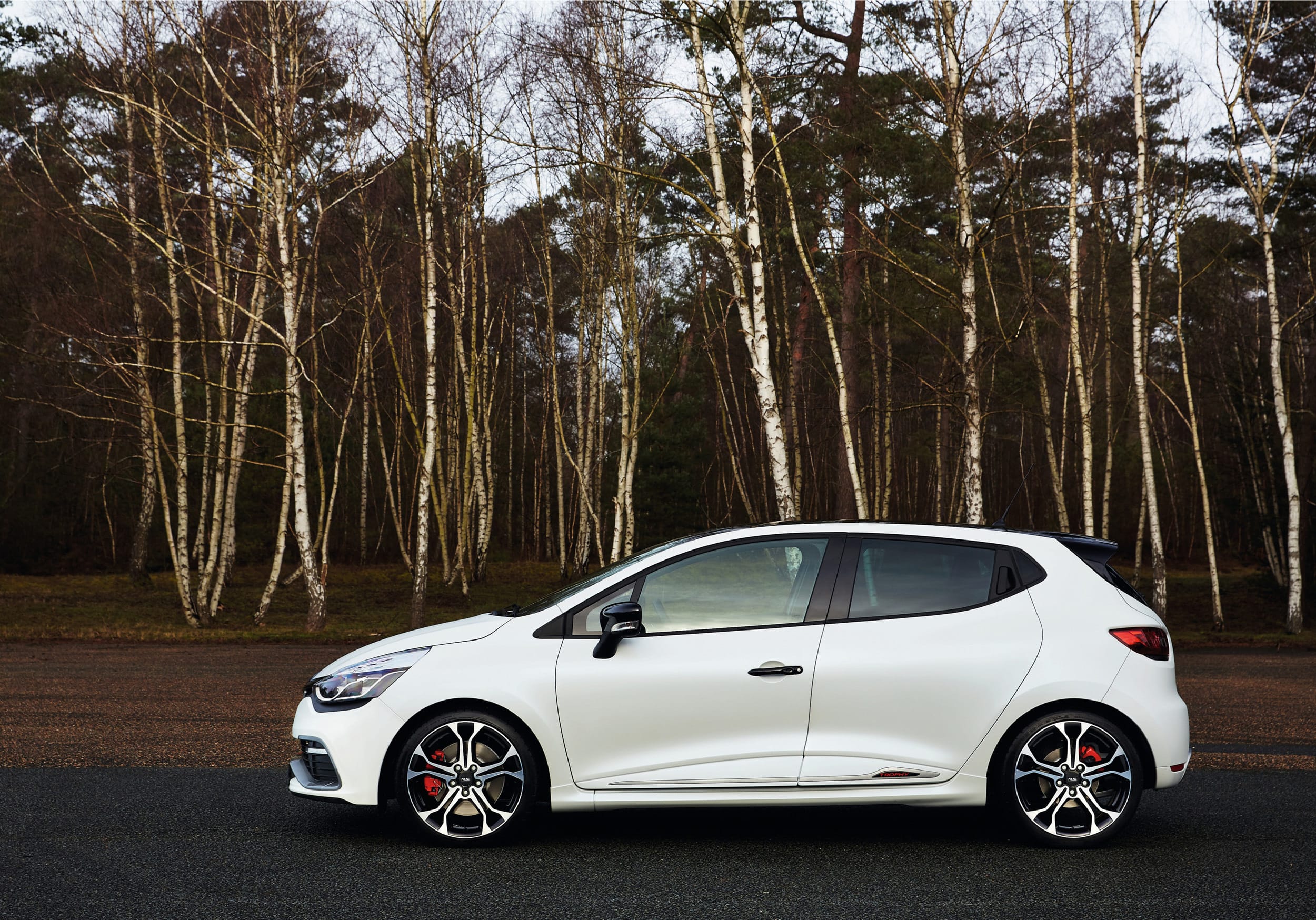 Renault Clio Trophy is fastest compact hatch at Nurburgring
