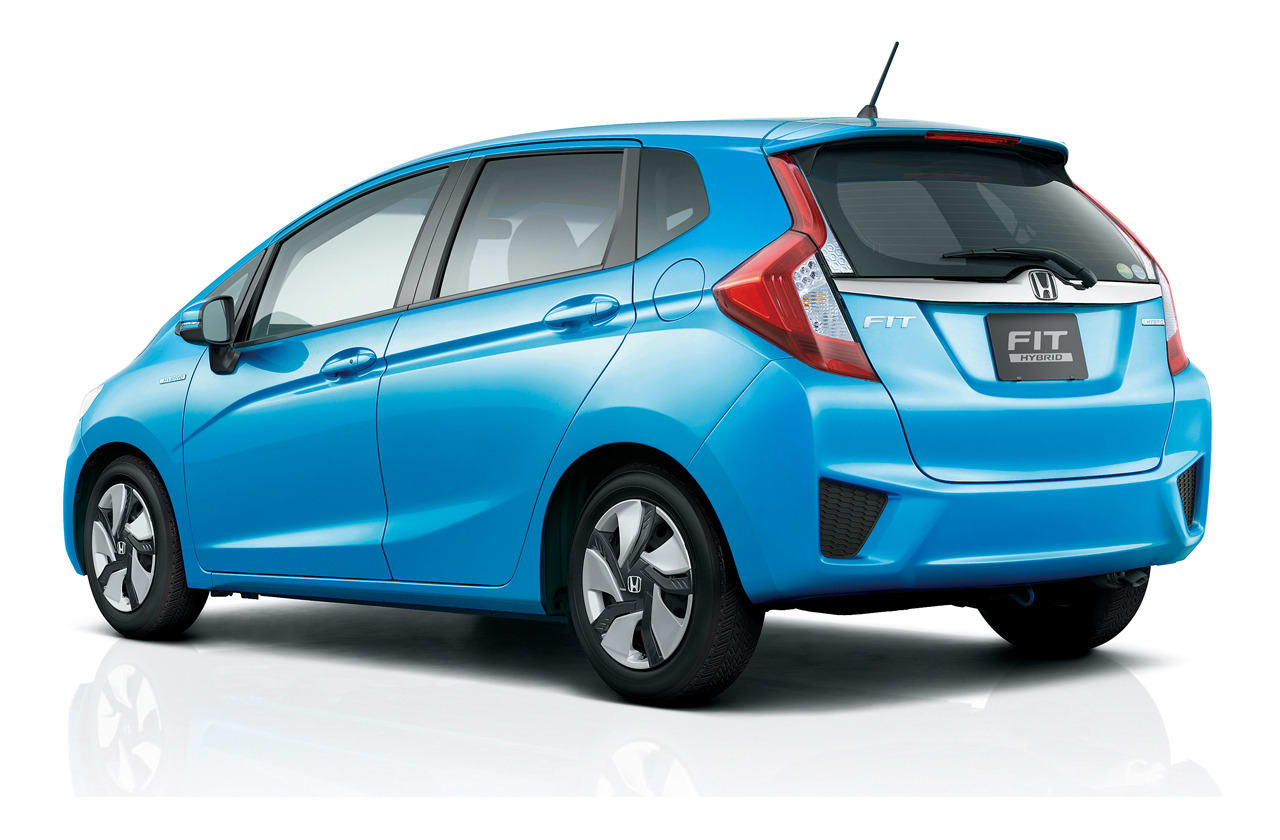 Honda loves 86-mpg Fit Hybrid in Japan, 'may reevaluate' for US