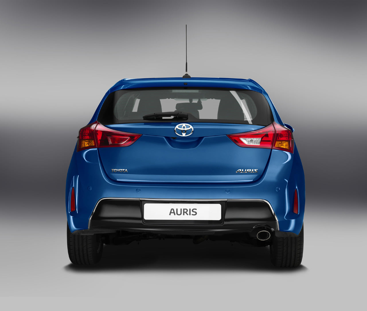 New Toyota Auris revealed ahead of Paris Motor Show New Toyota Auris revealed ahead of Paris Motor Show