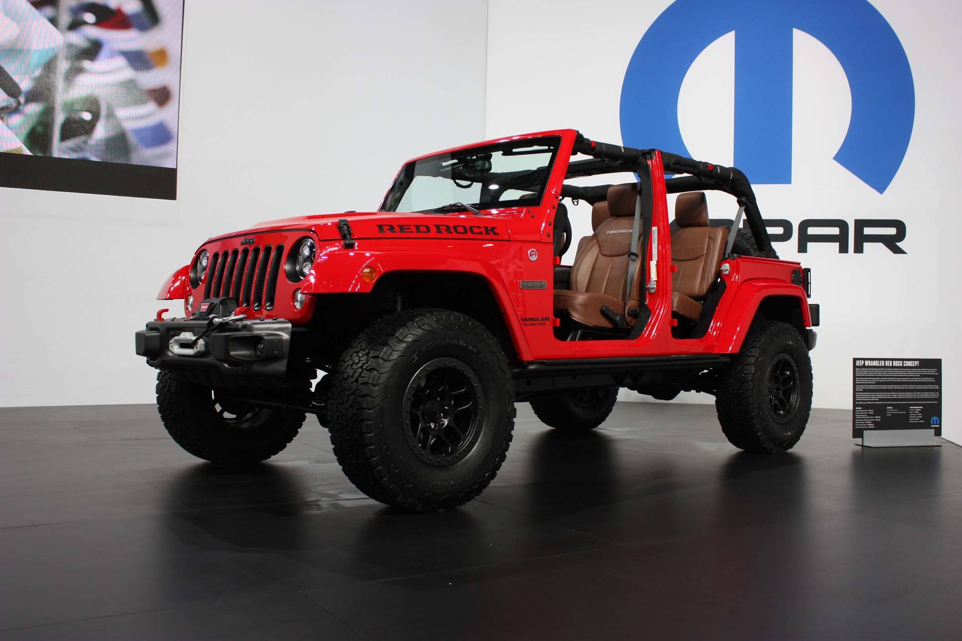 Jeep rocks the Wrangler Red Rock concept in Vegas [w/video] - Autoblog