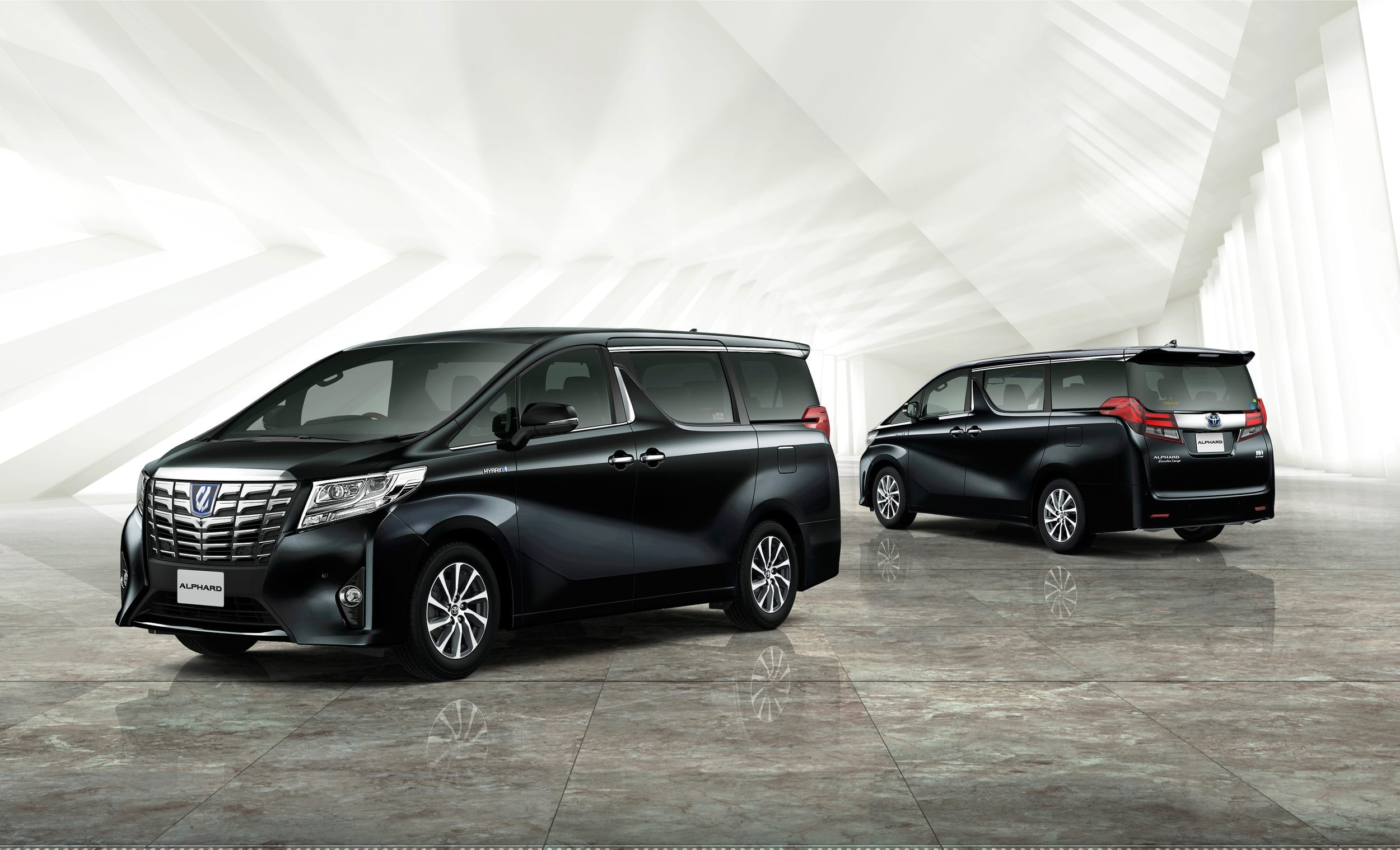 Toyota Alphard and Vellfire JDM minivans look weirder than