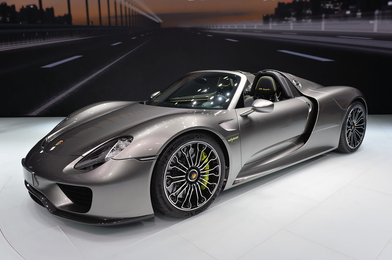 Porsche 918 Spyder assembly Used 100 Skilled Employees in a Dedicated Zuffenhausen Manufactory 3 porsche 918 spyder frankfurt 2013 3 1 jpg