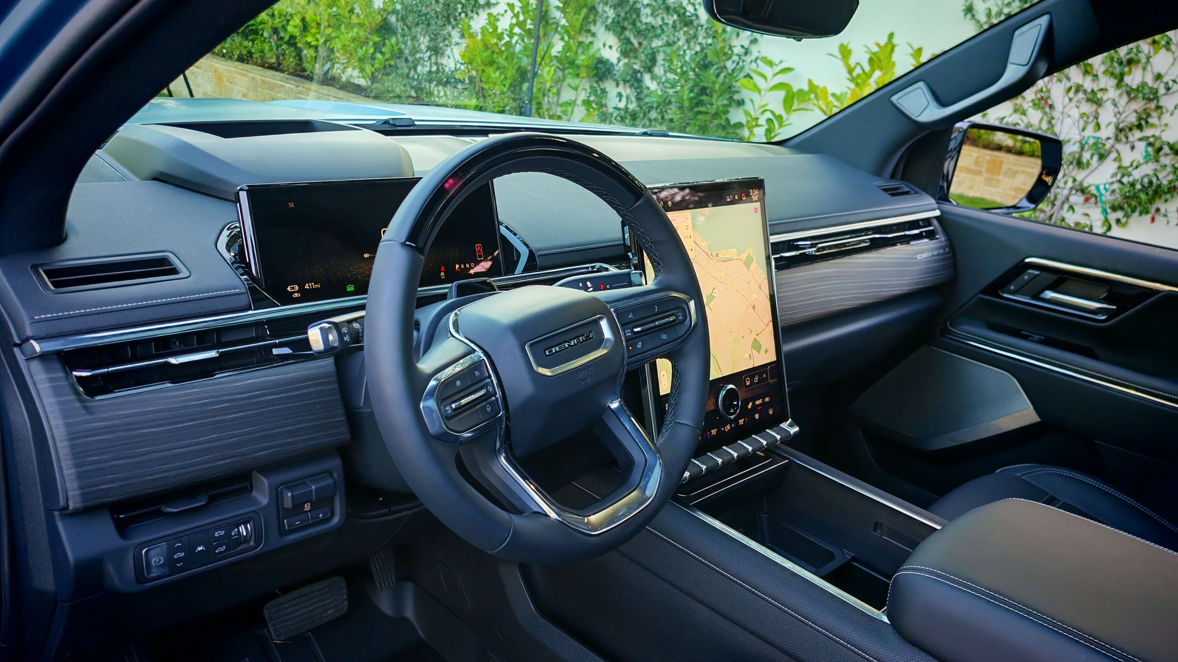 Dashboard of the GMC Sierra