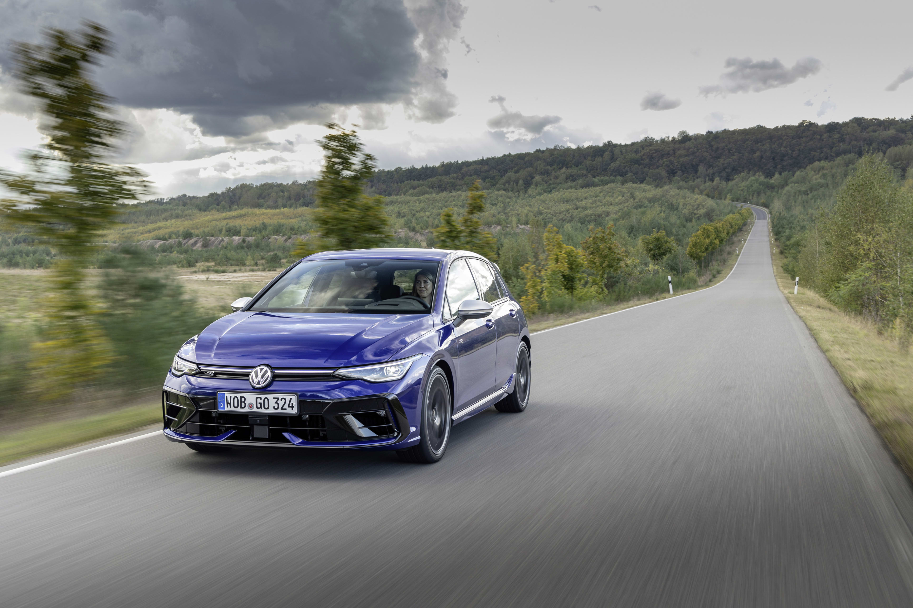 Battle of the VW Golf R: Volkswagen CEO vs Lead Engineer - Autoblog