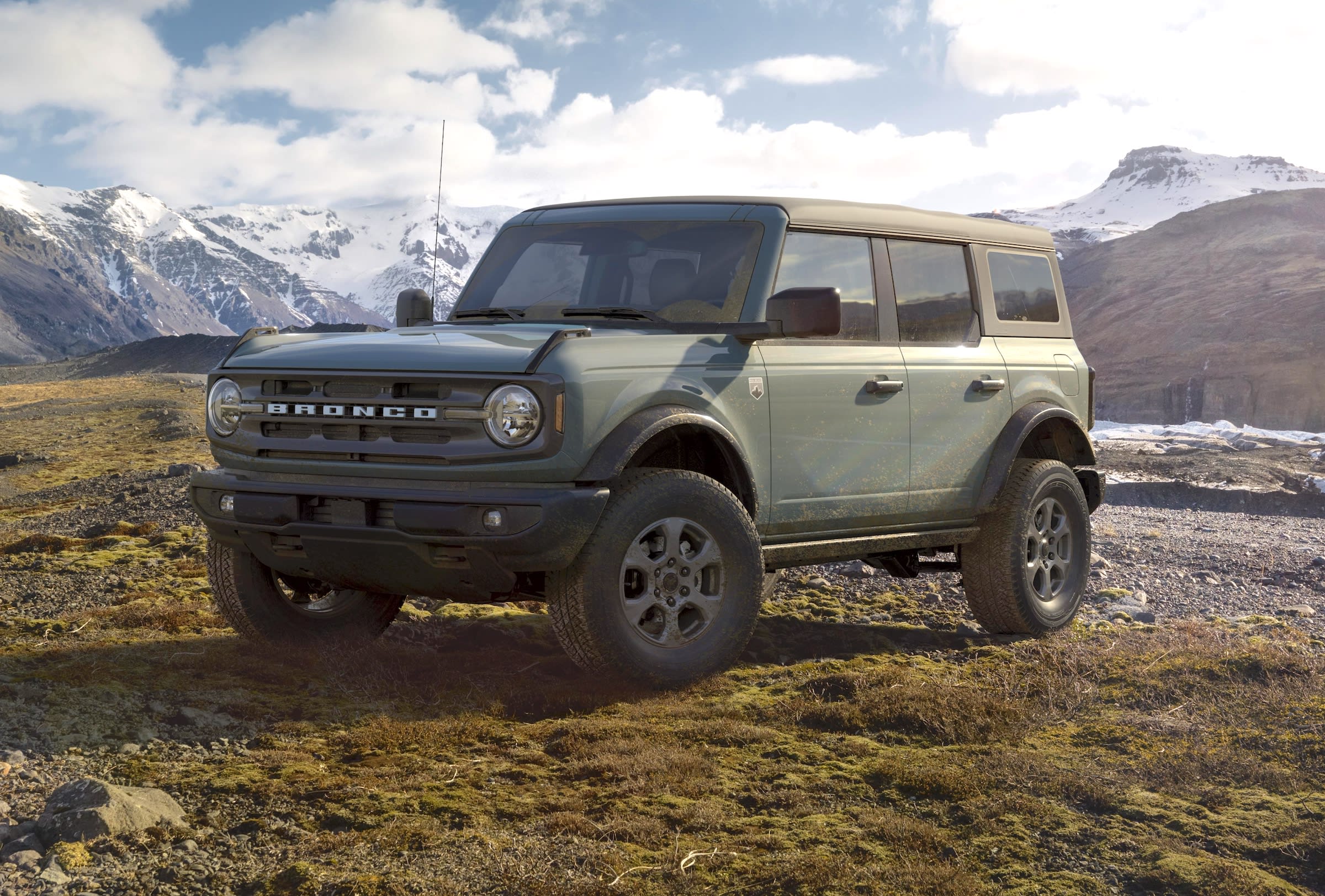 Honda Civic Wheel Recall: Over 400,000 Cars At Risk of Wheels Falling Off 5 2023 Ford Bronco Big Bend