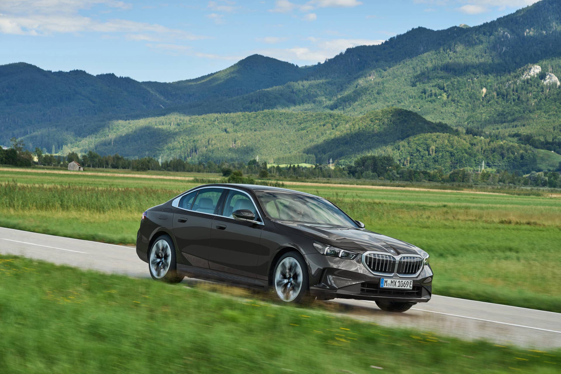 These 10 Hybrids Hold Their Value Less Than All Other Models - Autoblog