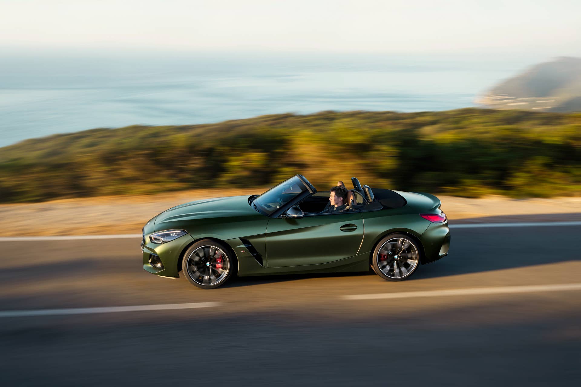 BMW Offers Tempting 2025 Z4 Lease Offers for September - Autoblog