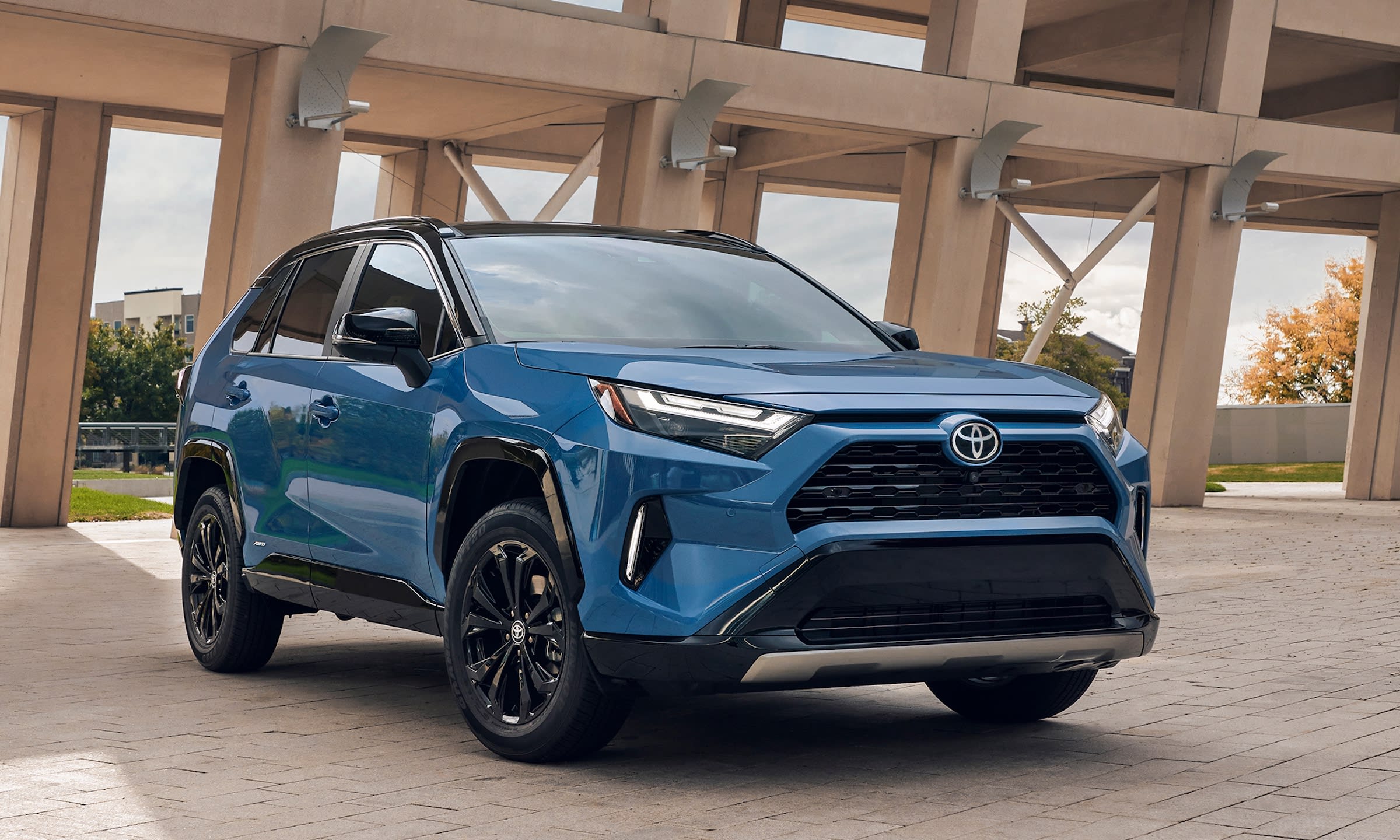 2025 Toyota RAV4 Hybrid