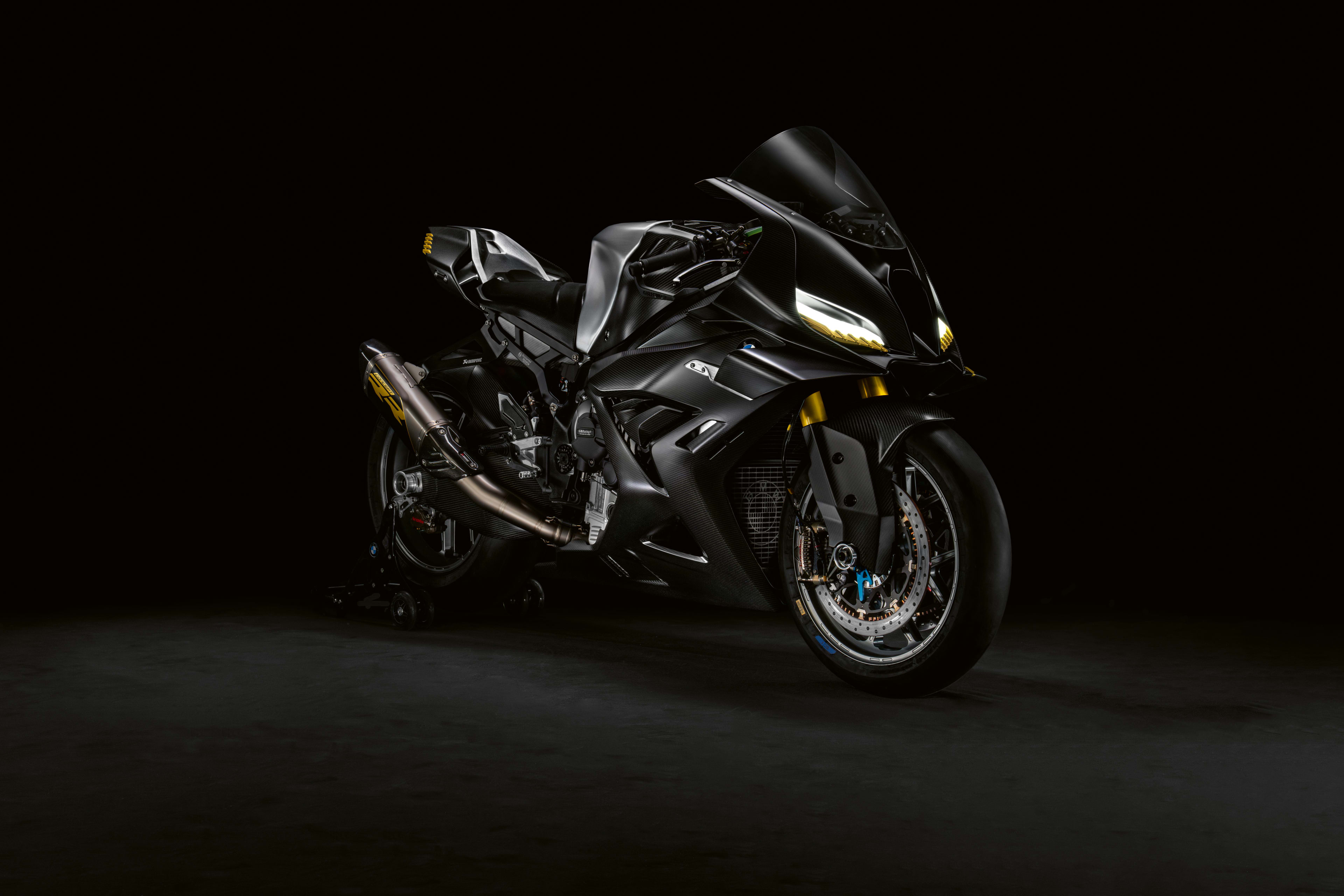 BMW Concept RR