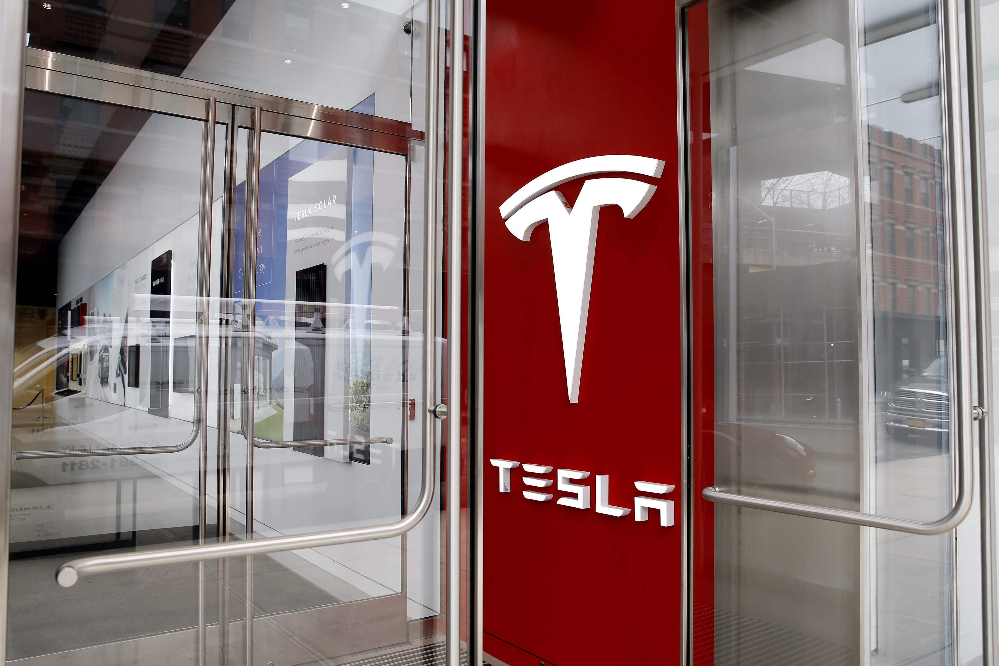 Tesla Lower Manhattan