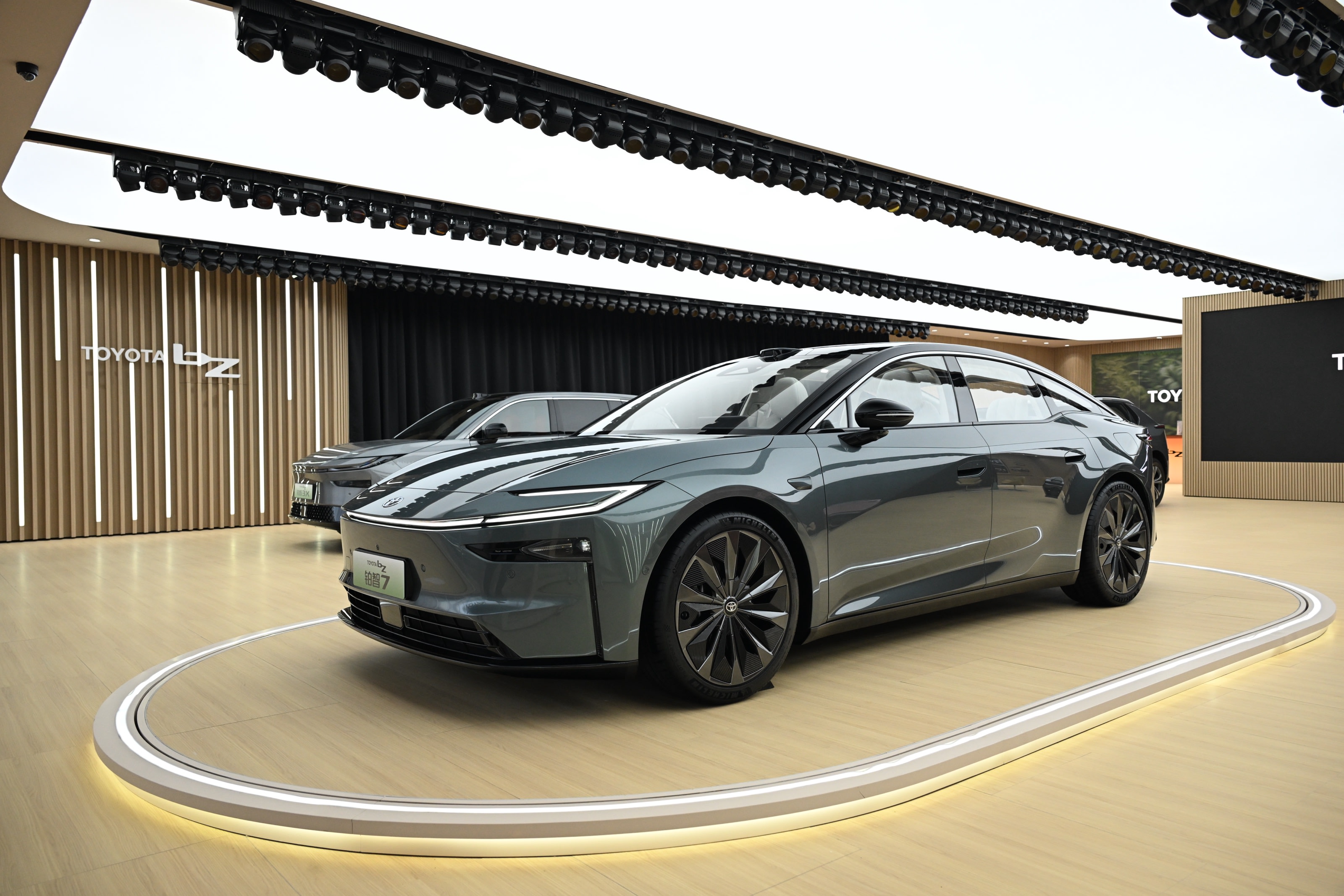 Toyota bZ7