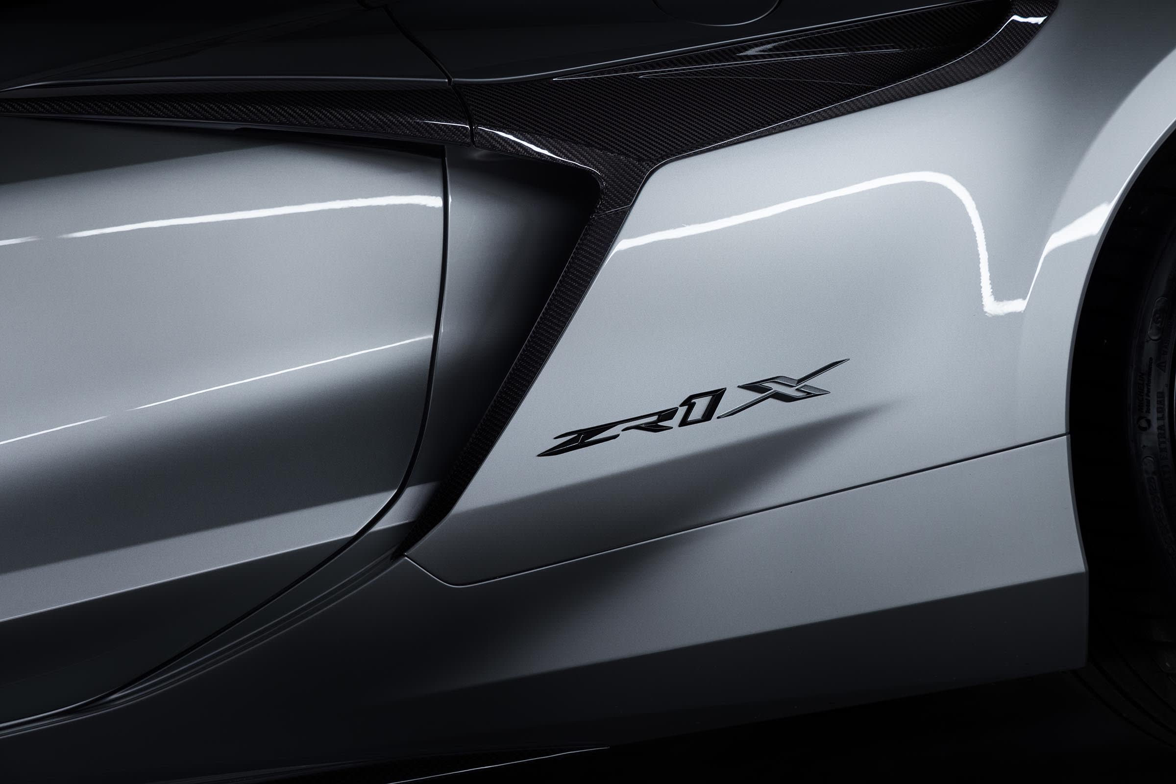 2026-corvette-zr1x-badge-907634.jpg