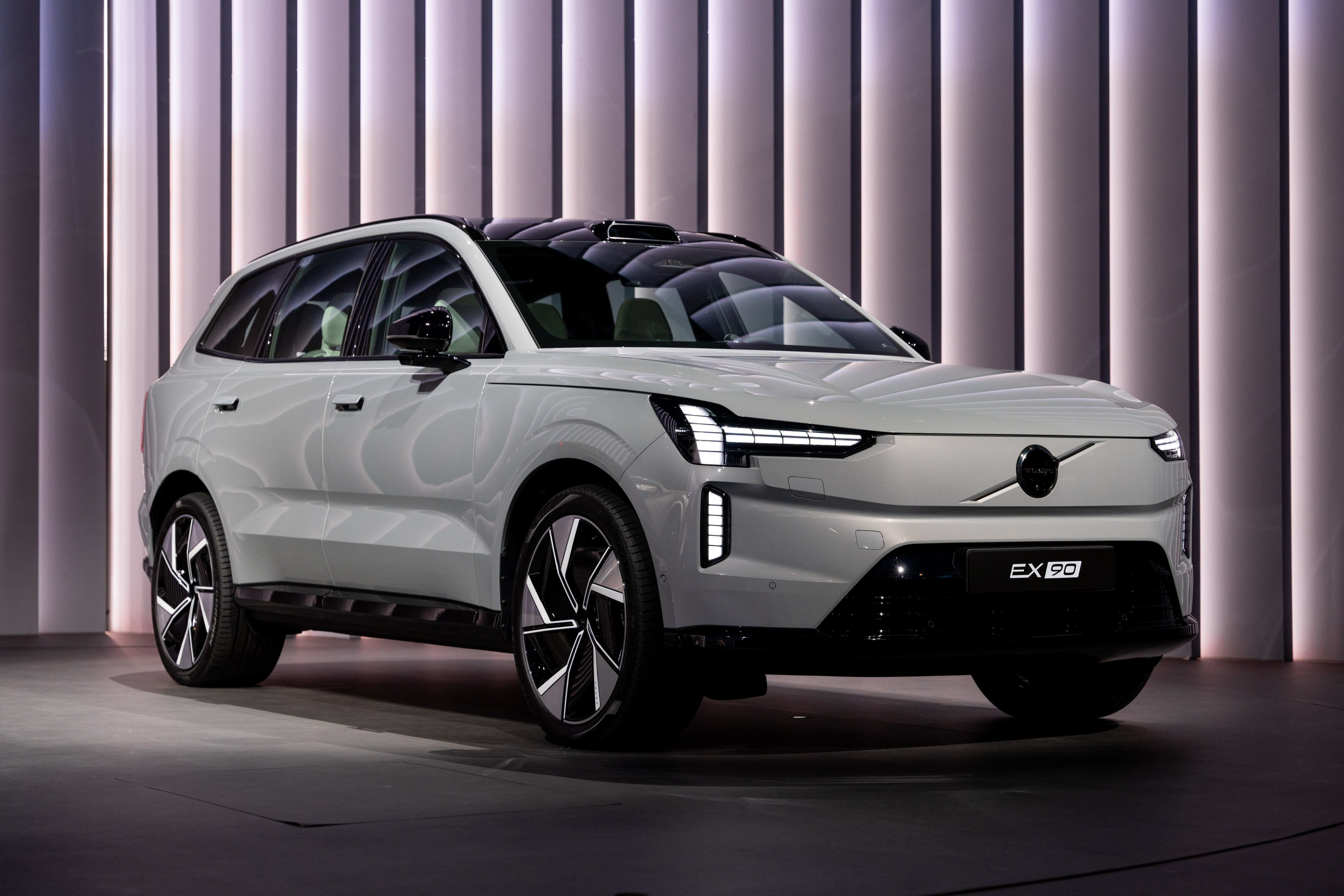 Volvo Has a Plan to Make the EX60 Cheaper Than Rivals with Geely Tech & Cost Cuts 6 Volvo EX90