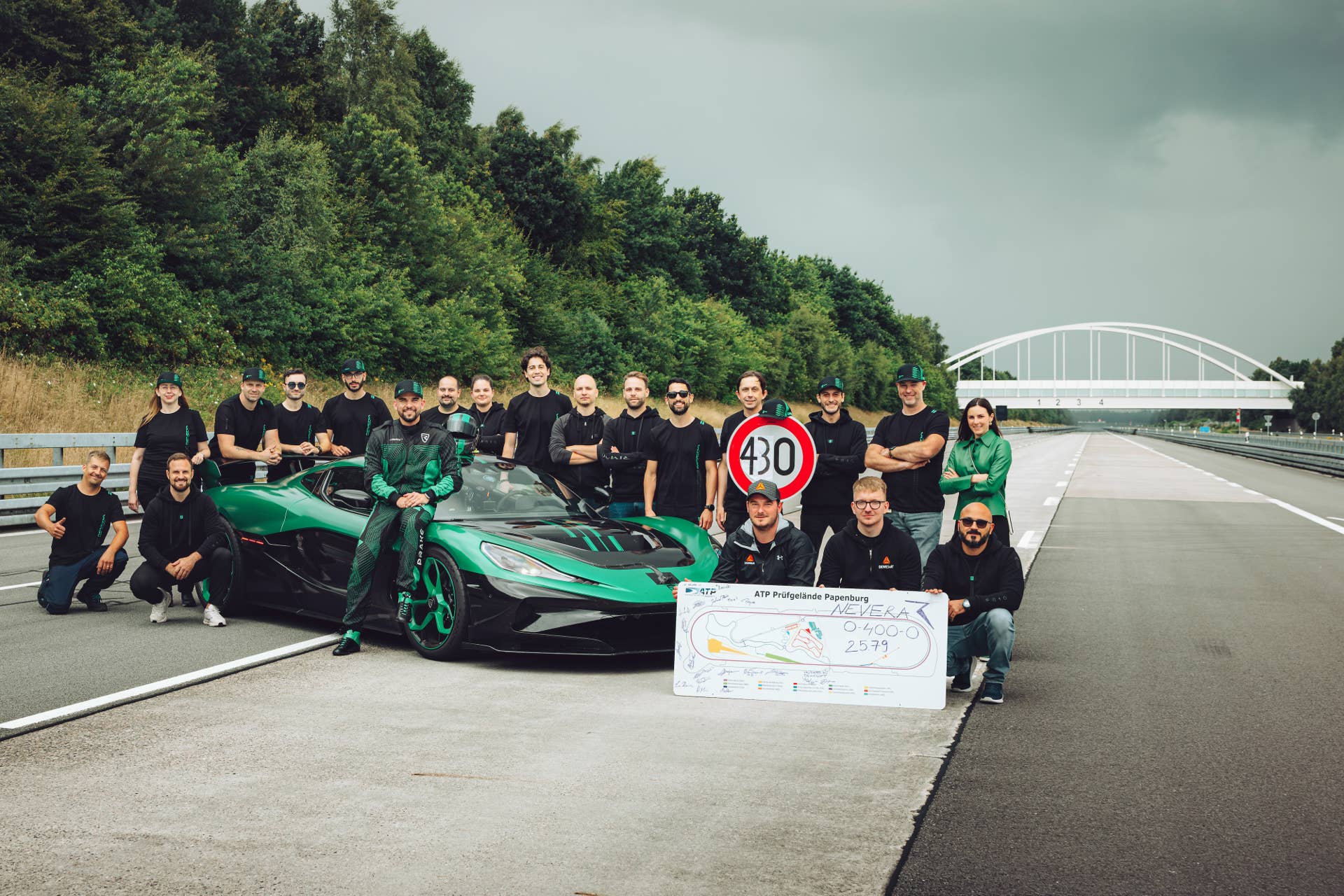 Nevera R Charge Rimac Nevera R Steals Back Impossible Koenigsegg Speed Record - Autoblog