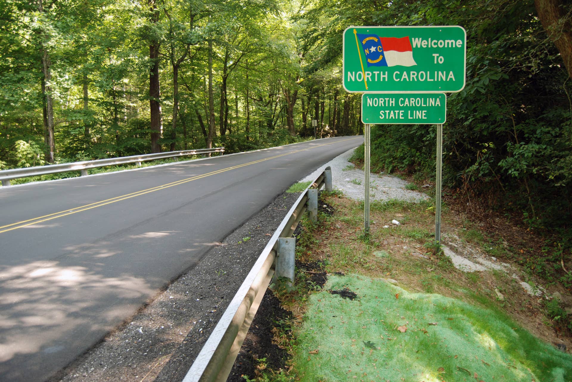 Why North Carolina Lets Drivers Use Expired Licenses for 2 Years - Autoblog