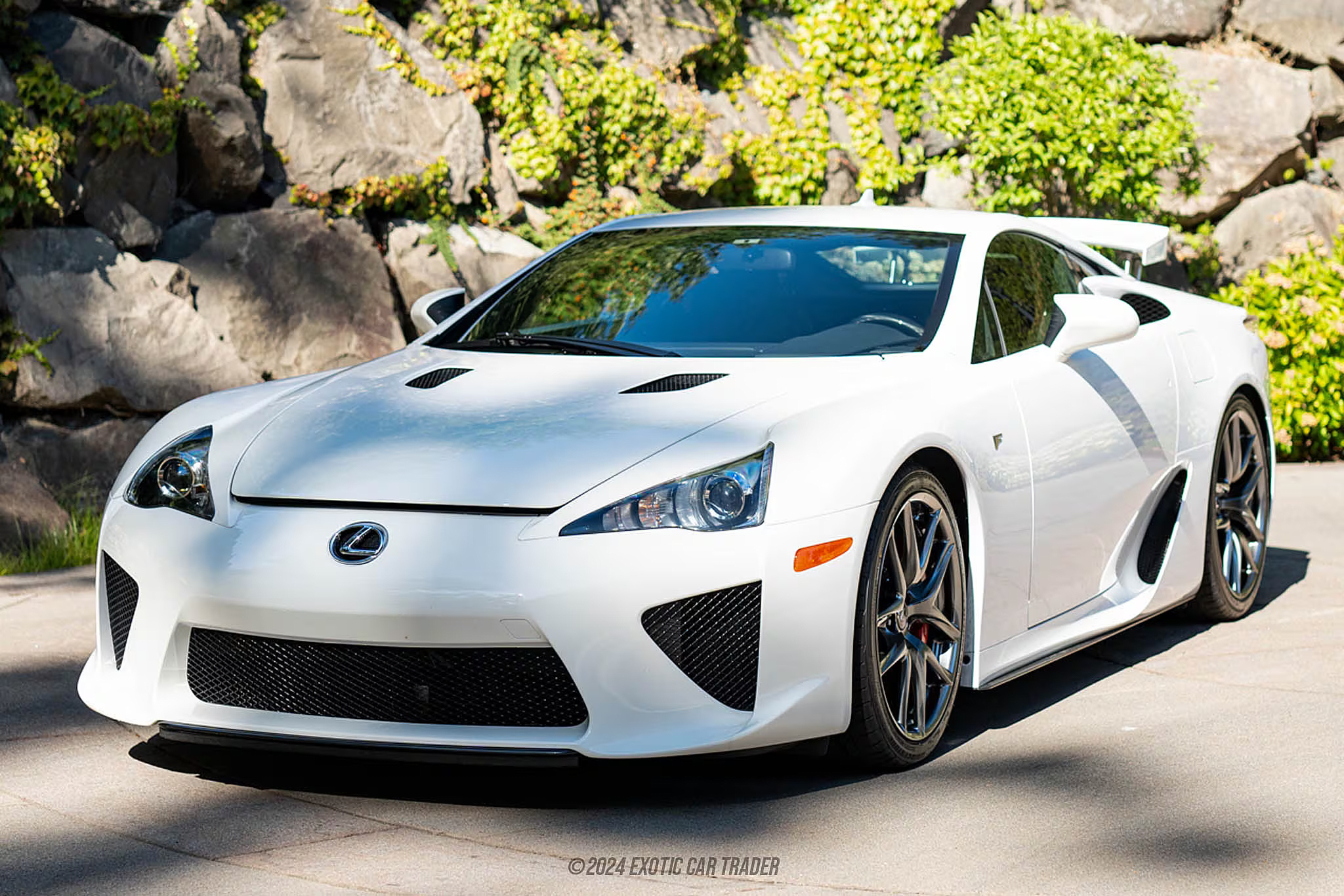 2012 Lexus LFA For Sale With Just 4,400 Miles - Autoblog