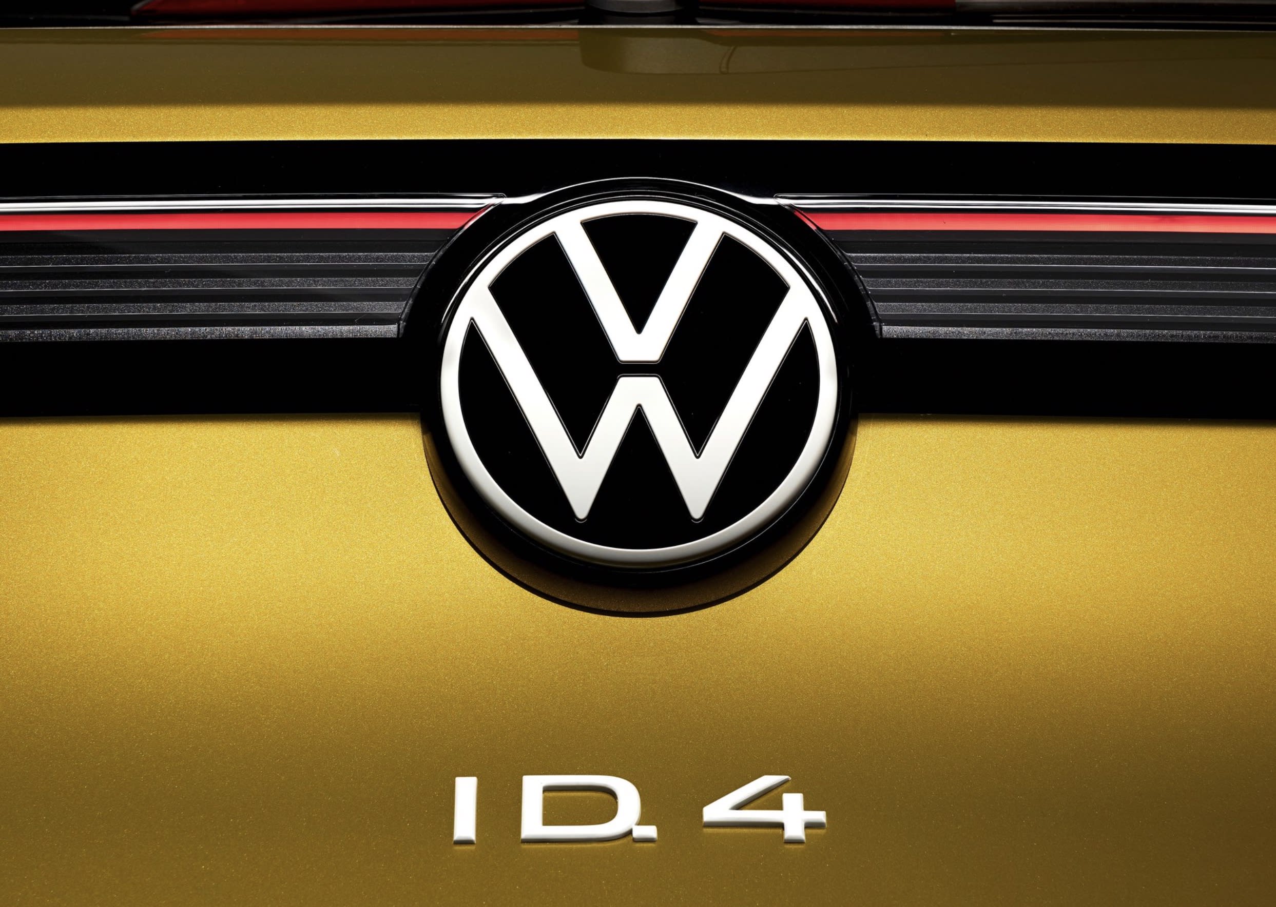 VW ID.4 badge
