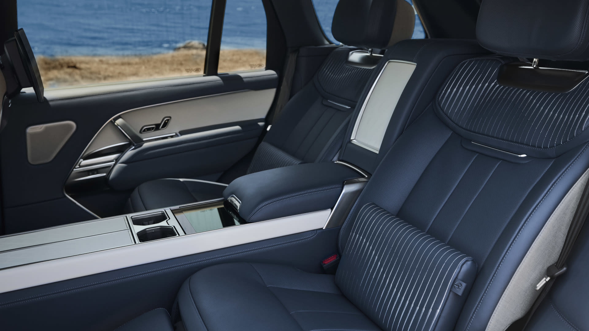 Range Rover SV Asilomar