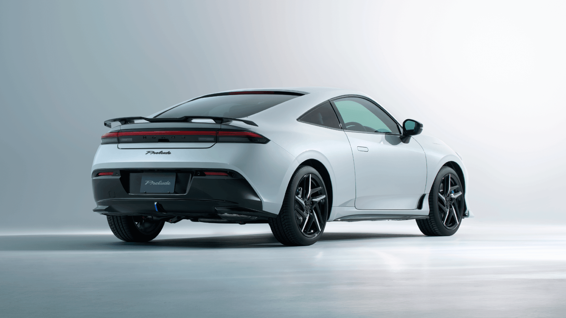 Honda Accidentally Revived Prelude –How an Accident Became a Hybrid Icon 8 2026 Honda Prelude