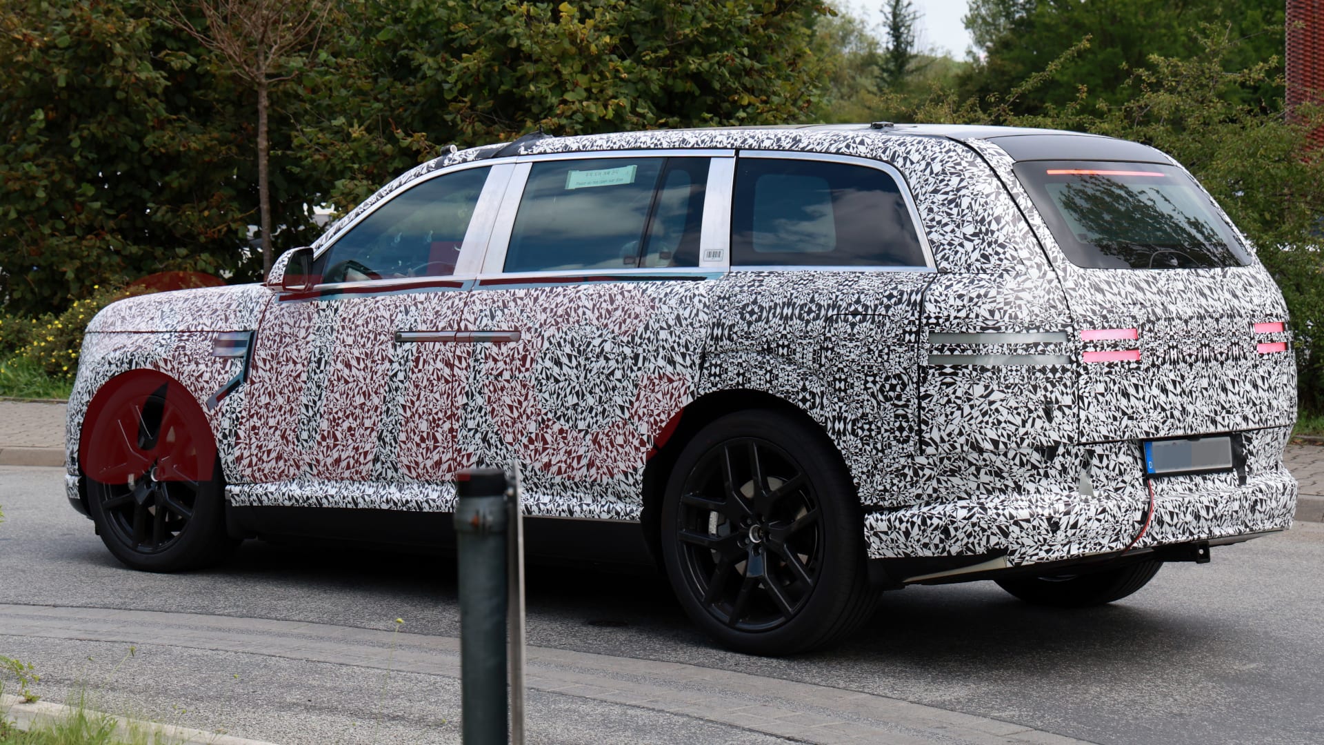2027 Genesis GV90 EV spy shot