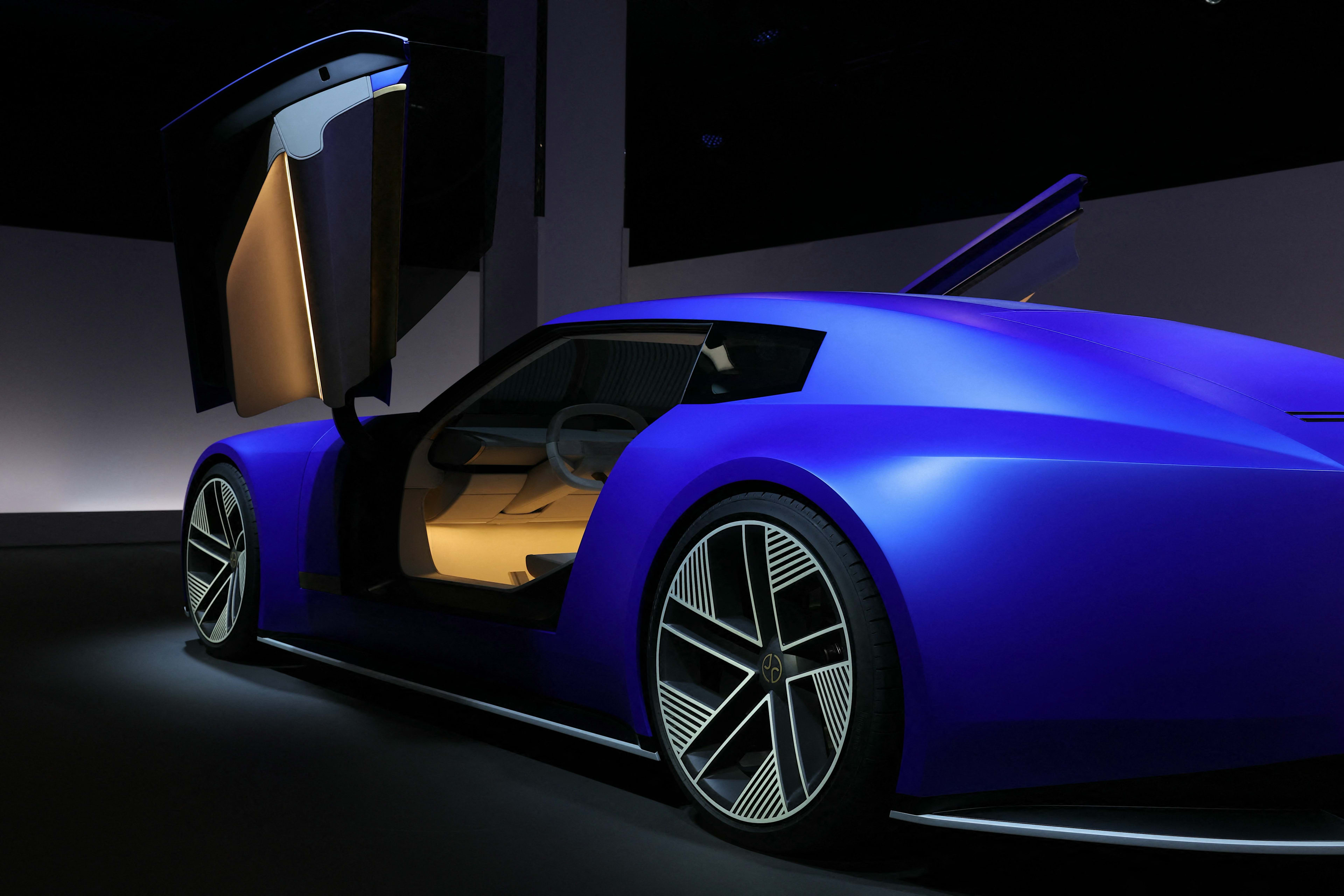 Jaguar Electric GT Delayed to 2026, Priced at $130,000, Confirmed to Have 430-Mile Range 2 france automotion jaguar 944754