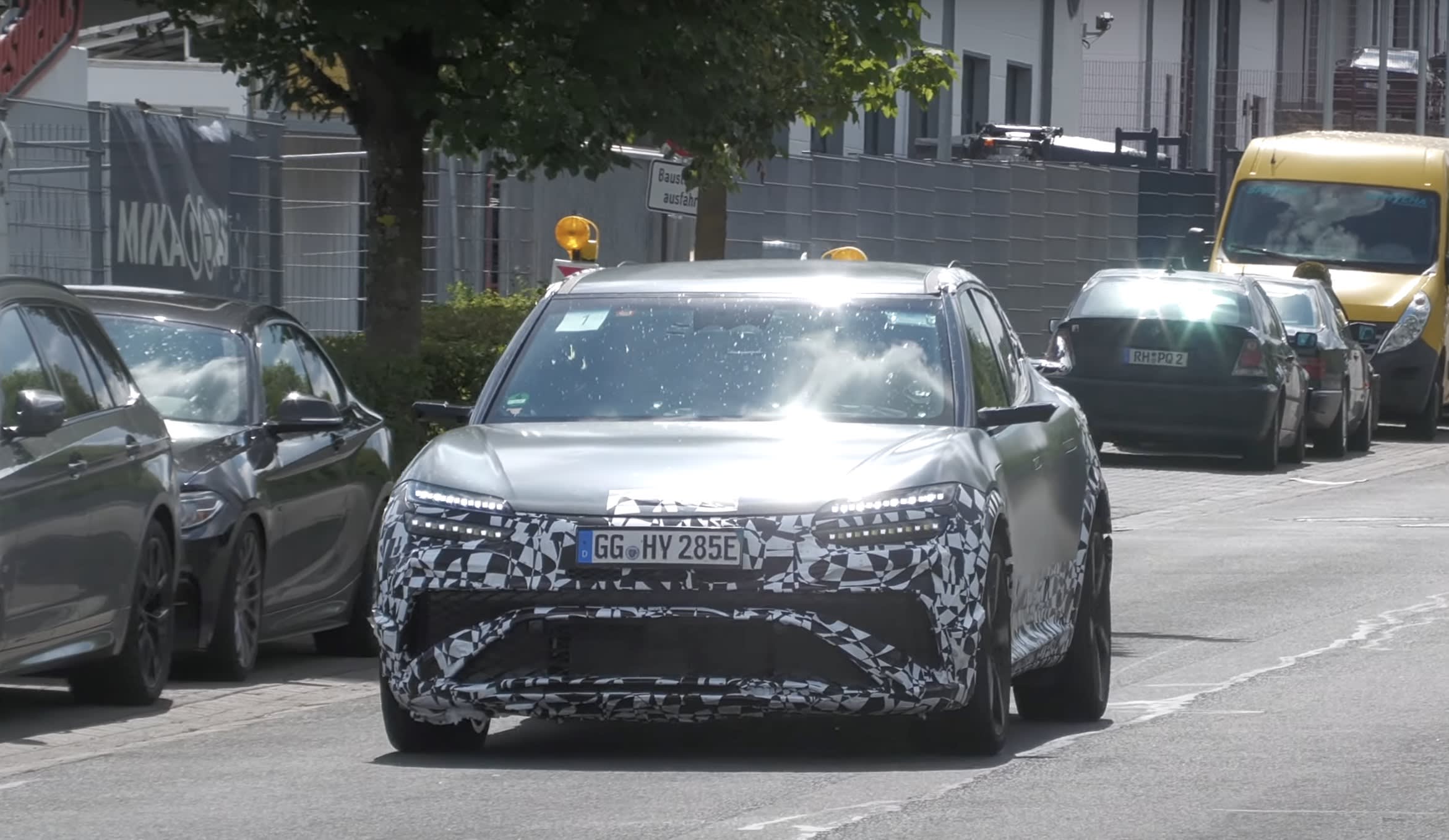 2026 Genesis GV60 Magma