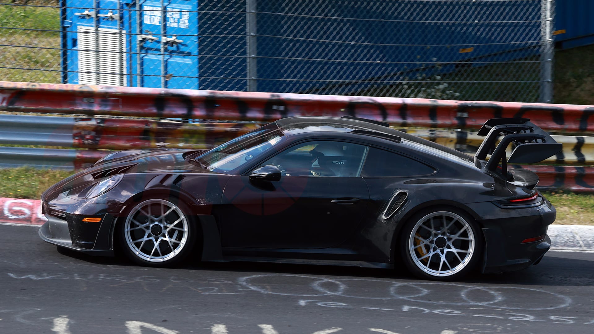 Porsche 911 GT3 RS spy shot